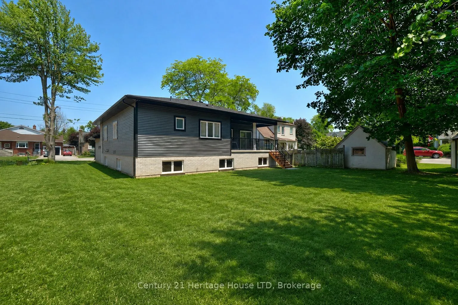 336 Sugarloaf Street