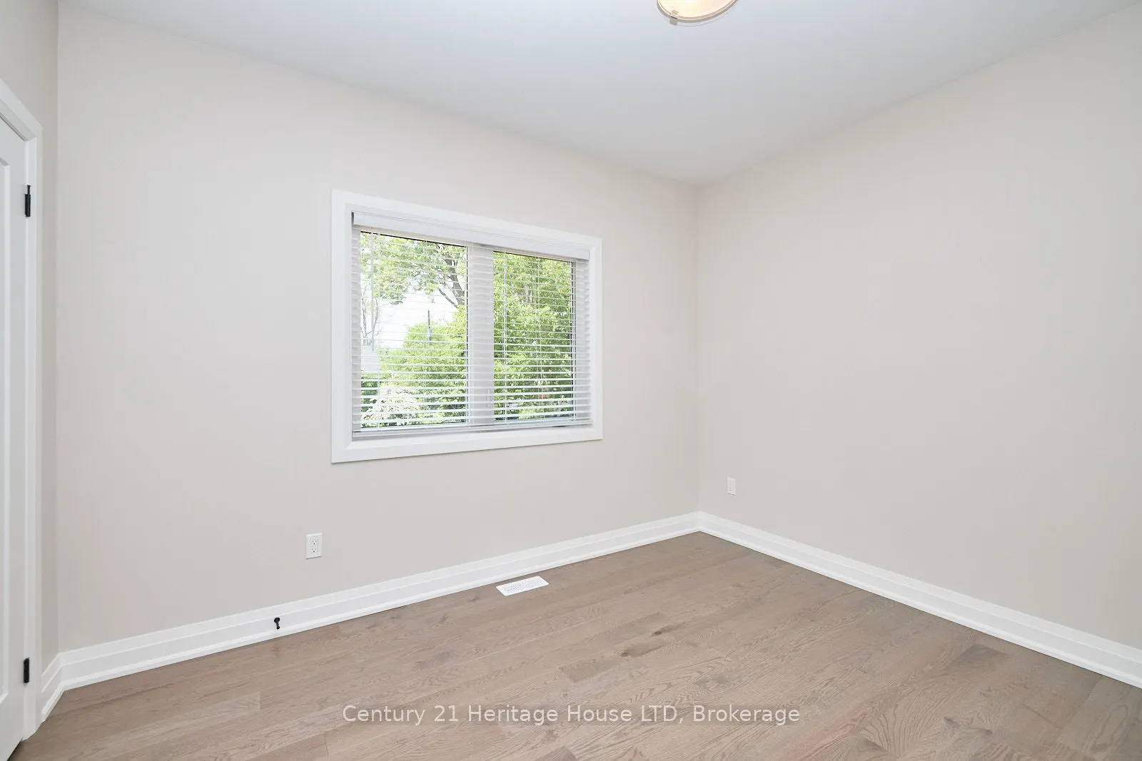 336 Sugarloaf Street