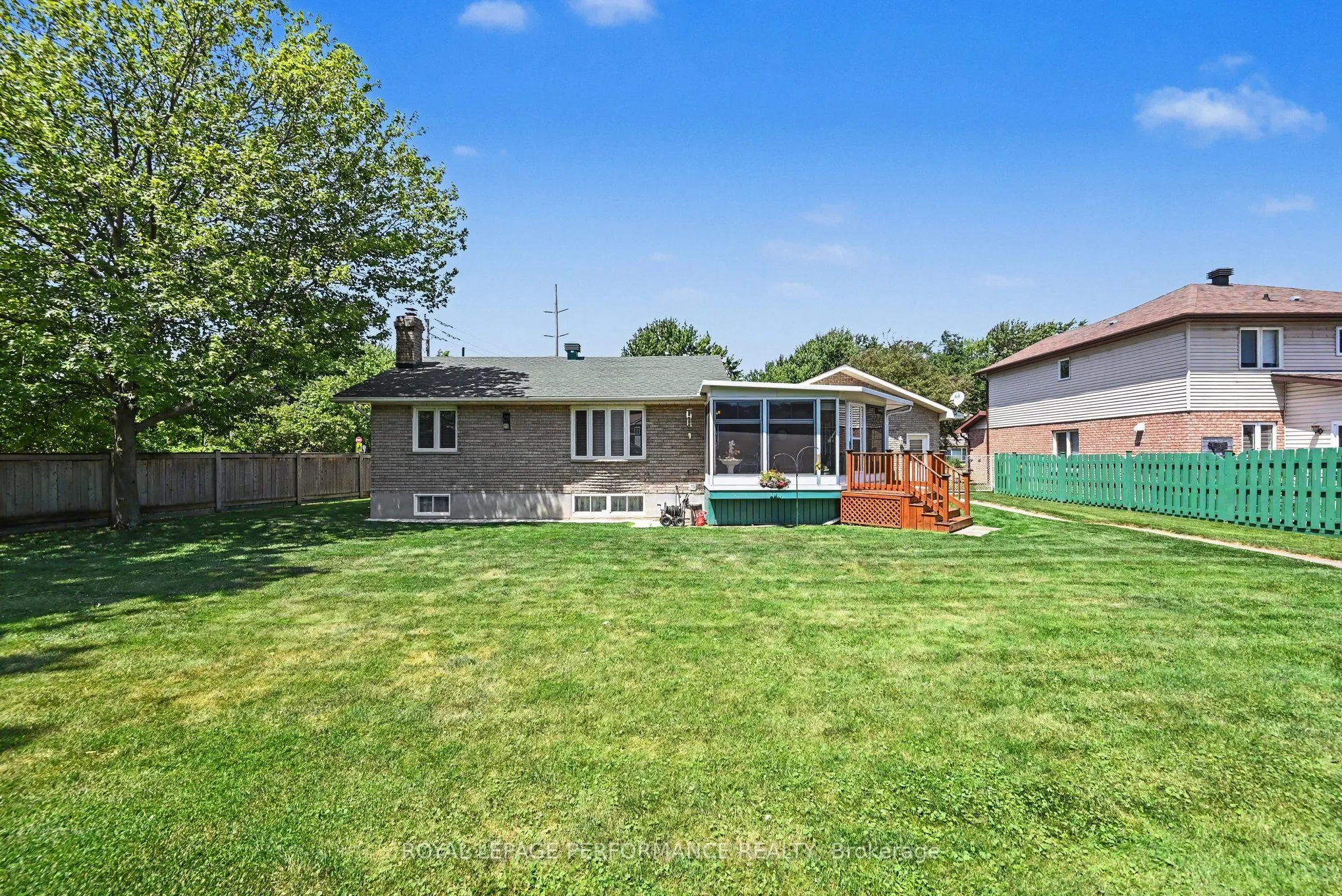 1401 Holy Cross Boulevard