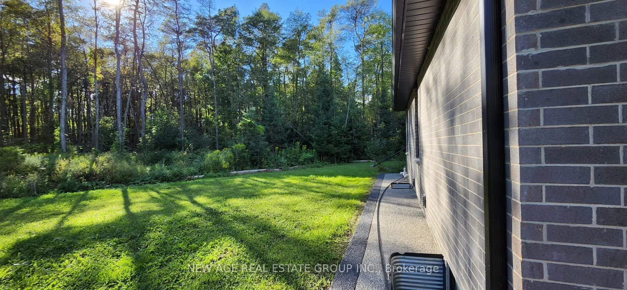 9031 Sideroad 17