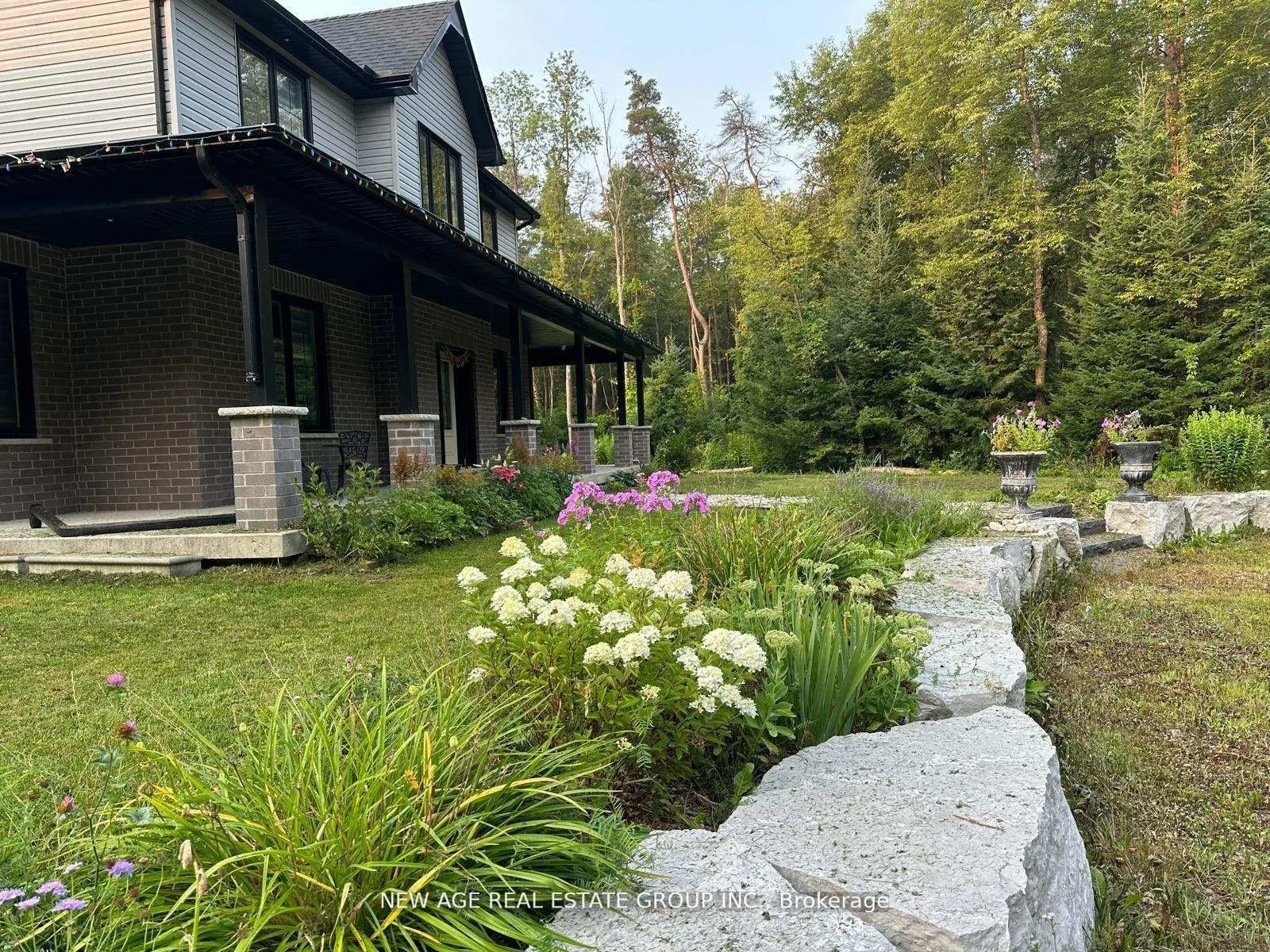 9031 Sideroad 17