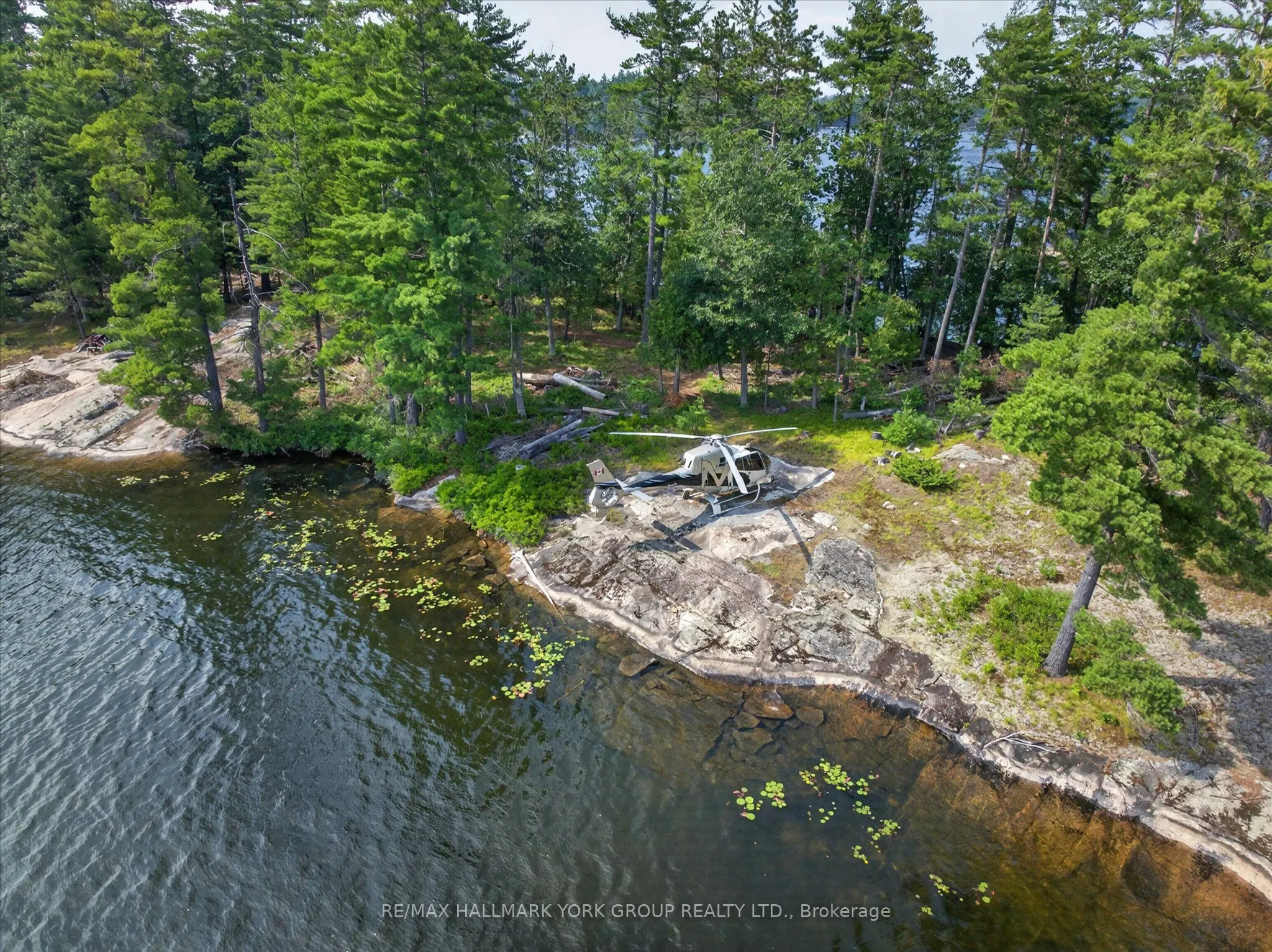 12 Eastland Island,  Jack Lake