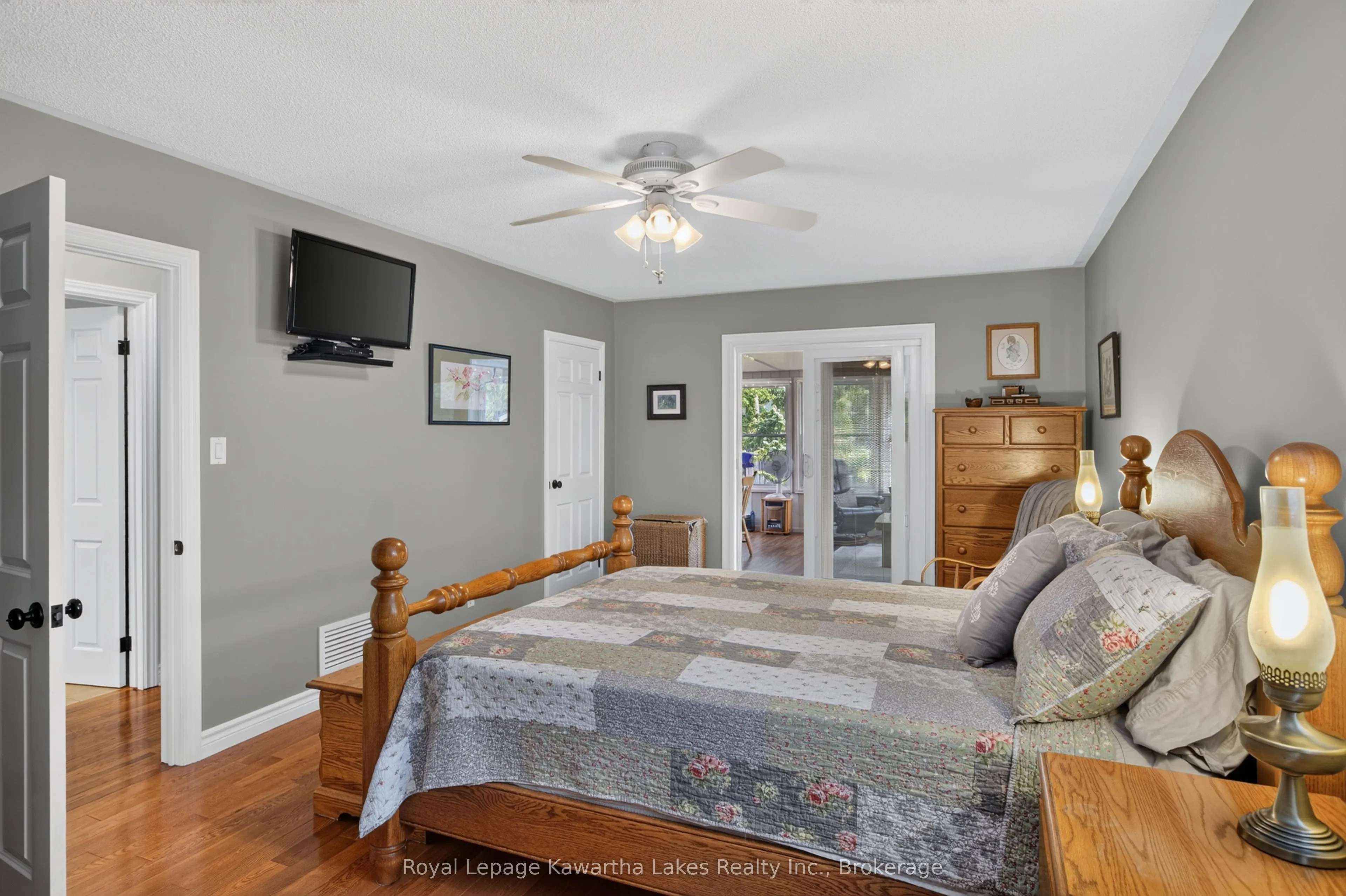 18 Madill Crescent