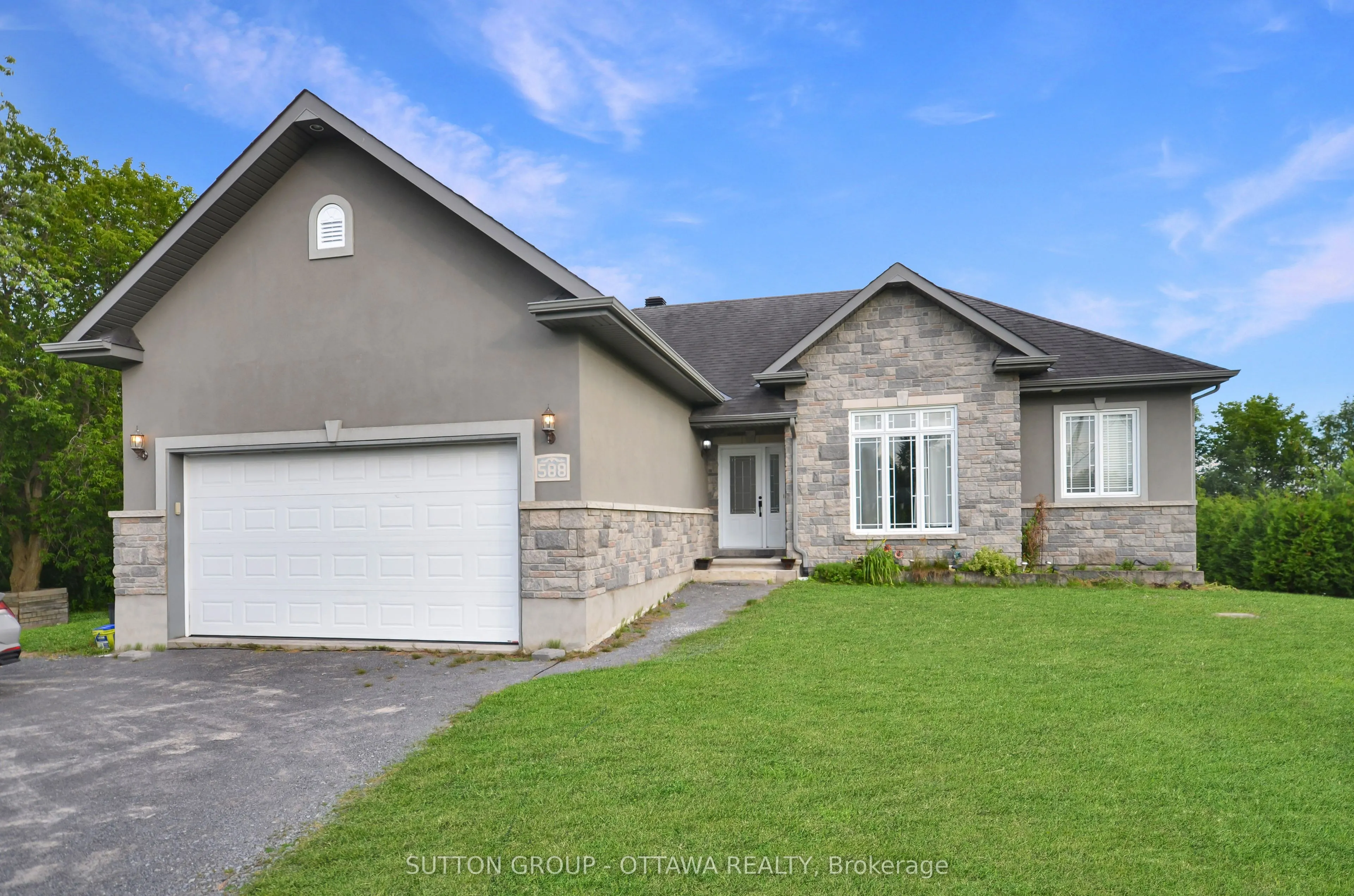 588 Russell Road