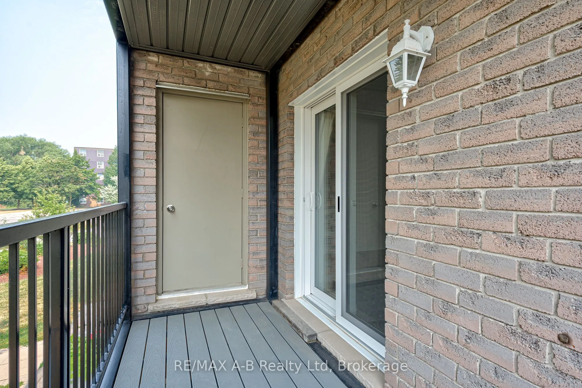 50 Campbell Court #106