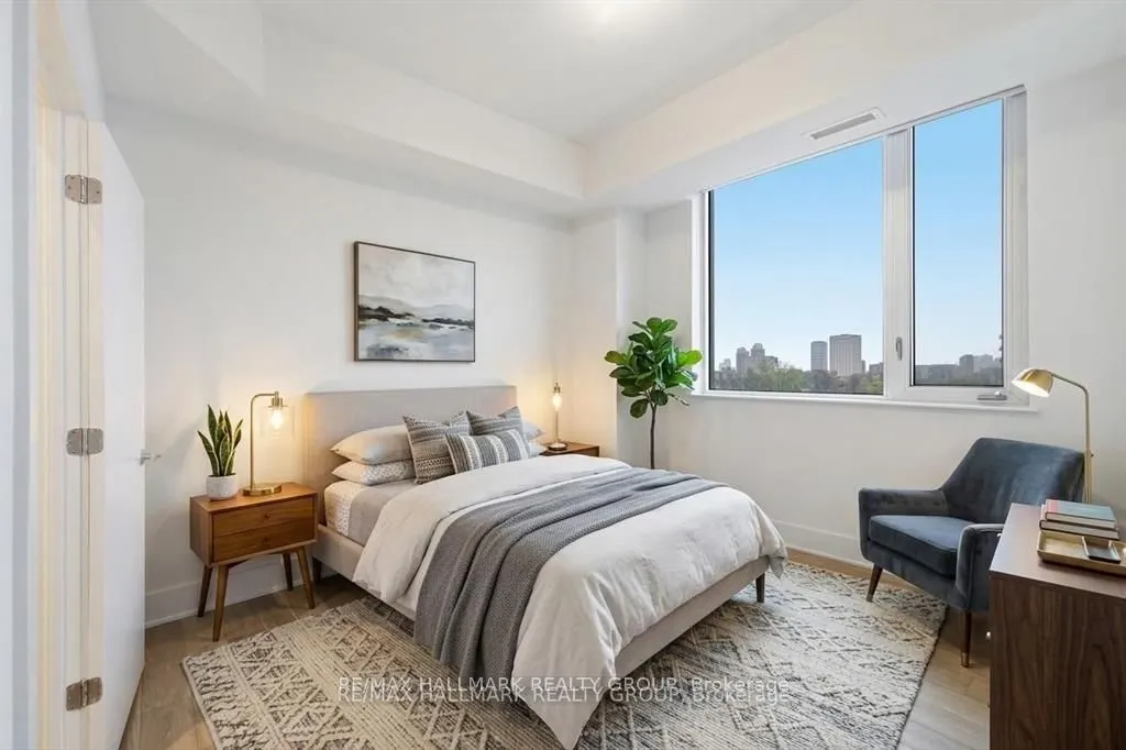 101 Richmond Road #611