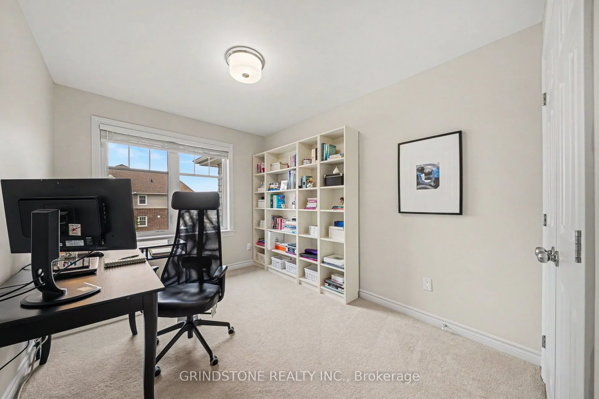 203 Trollius Way