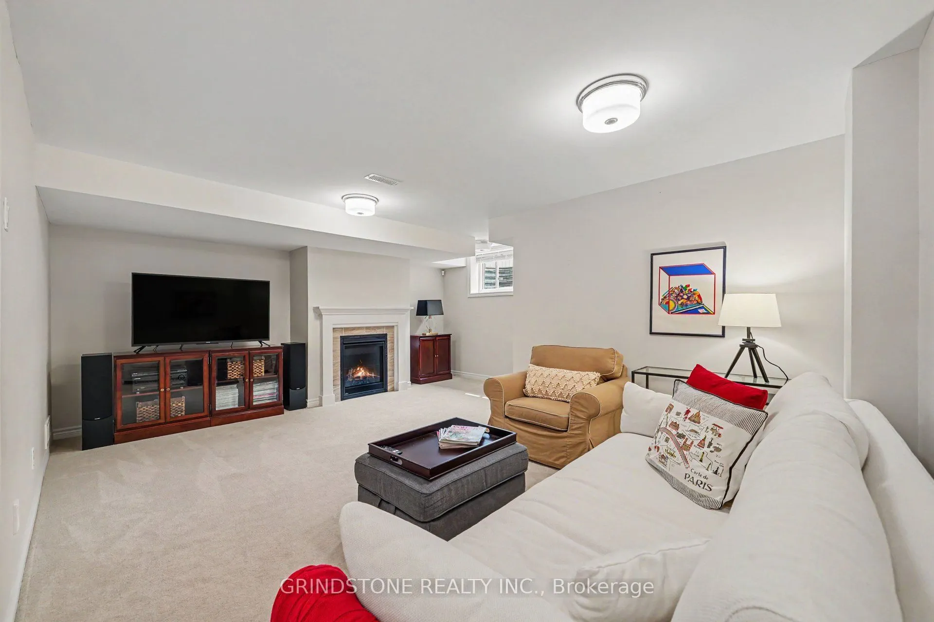 203 Trollius Way