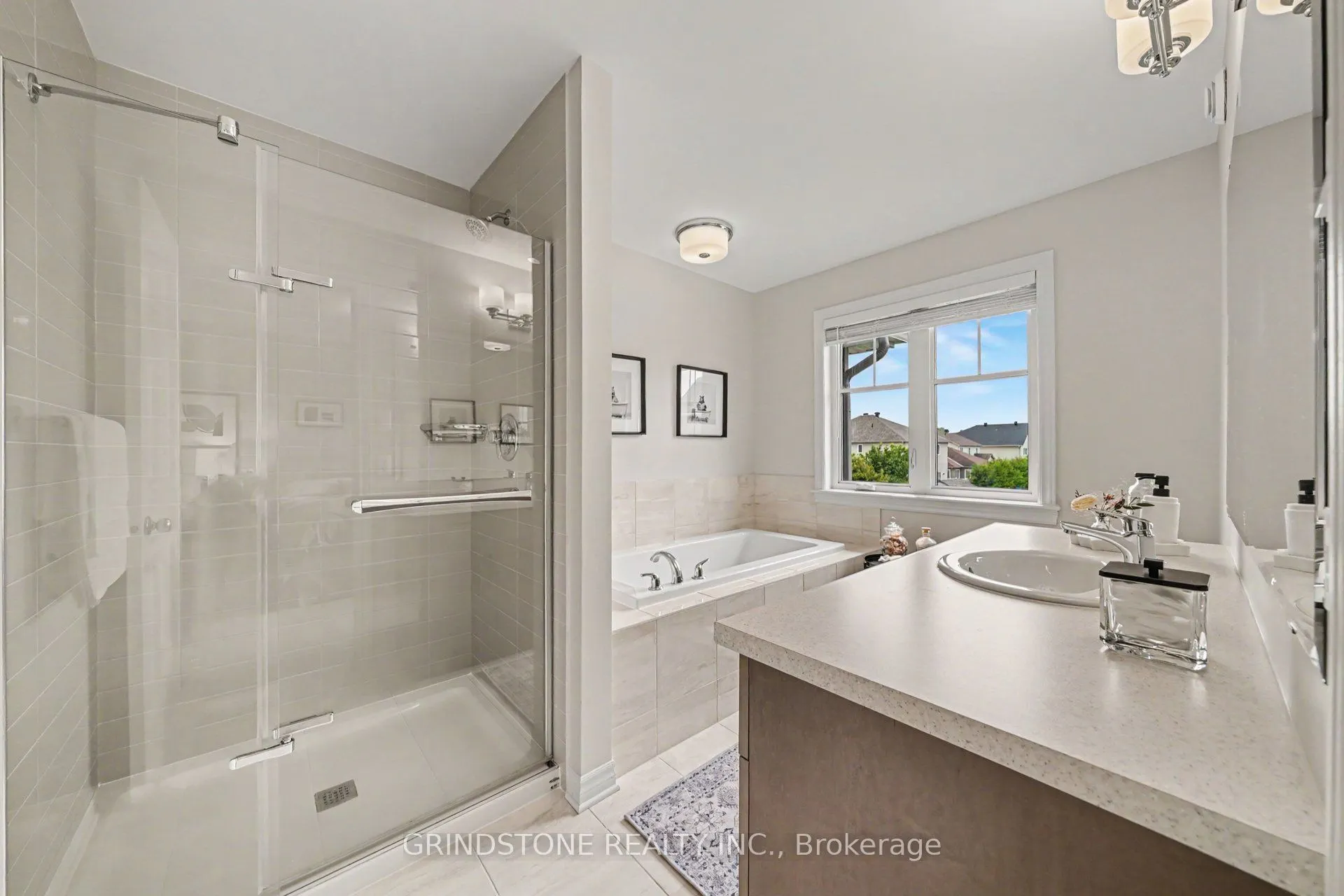 203 Trollius Way