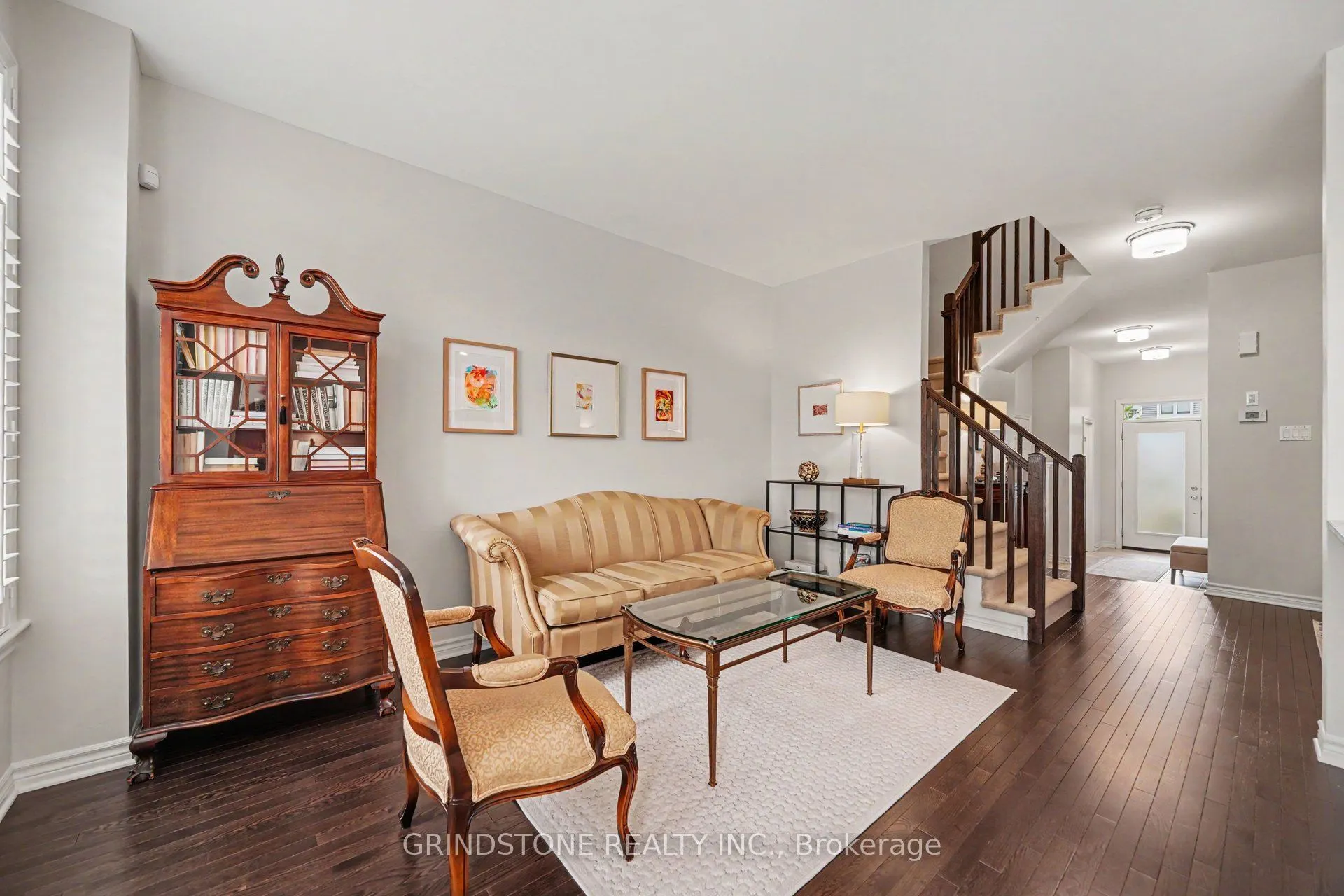 203 Trollius Way