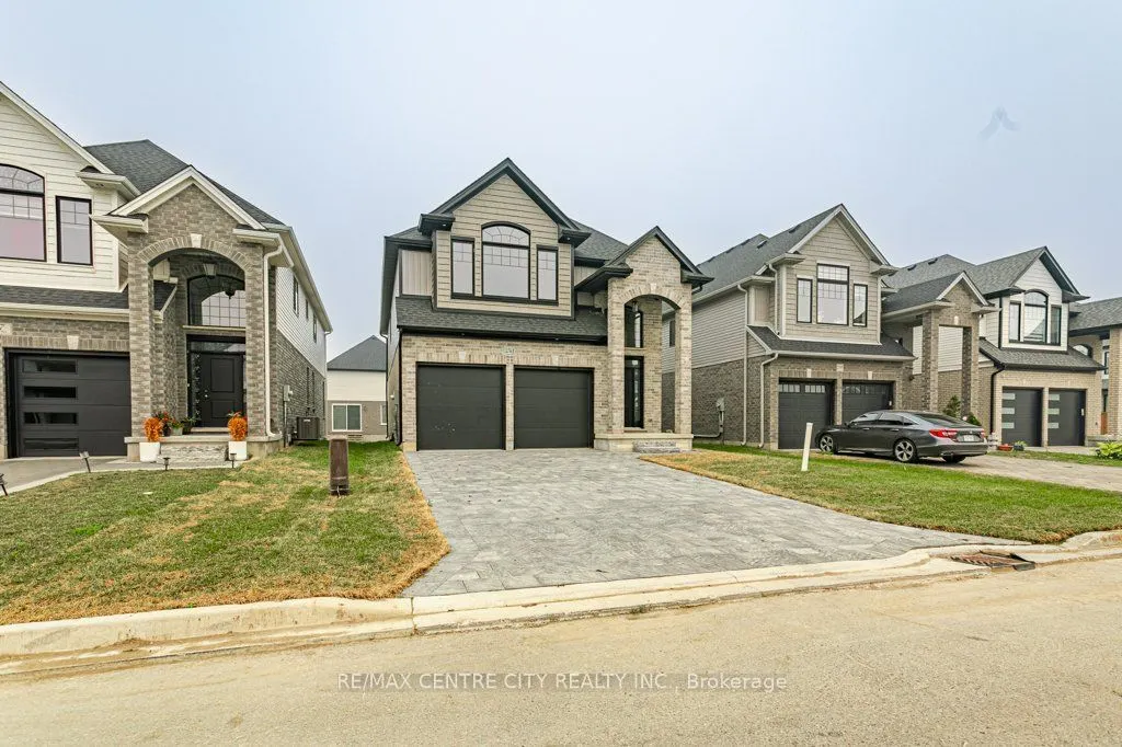 1761 Finley Crescent