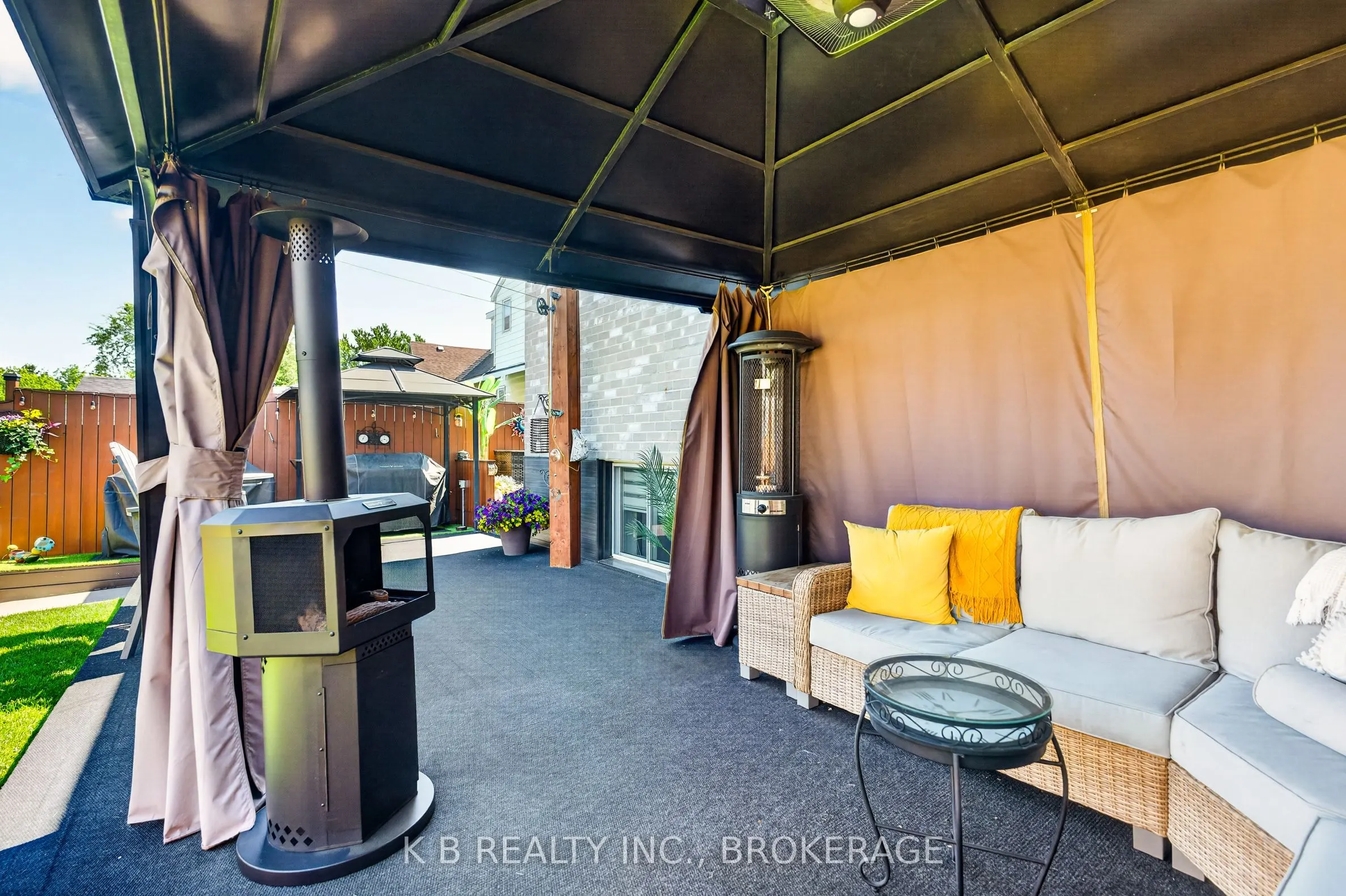 581 Division Street