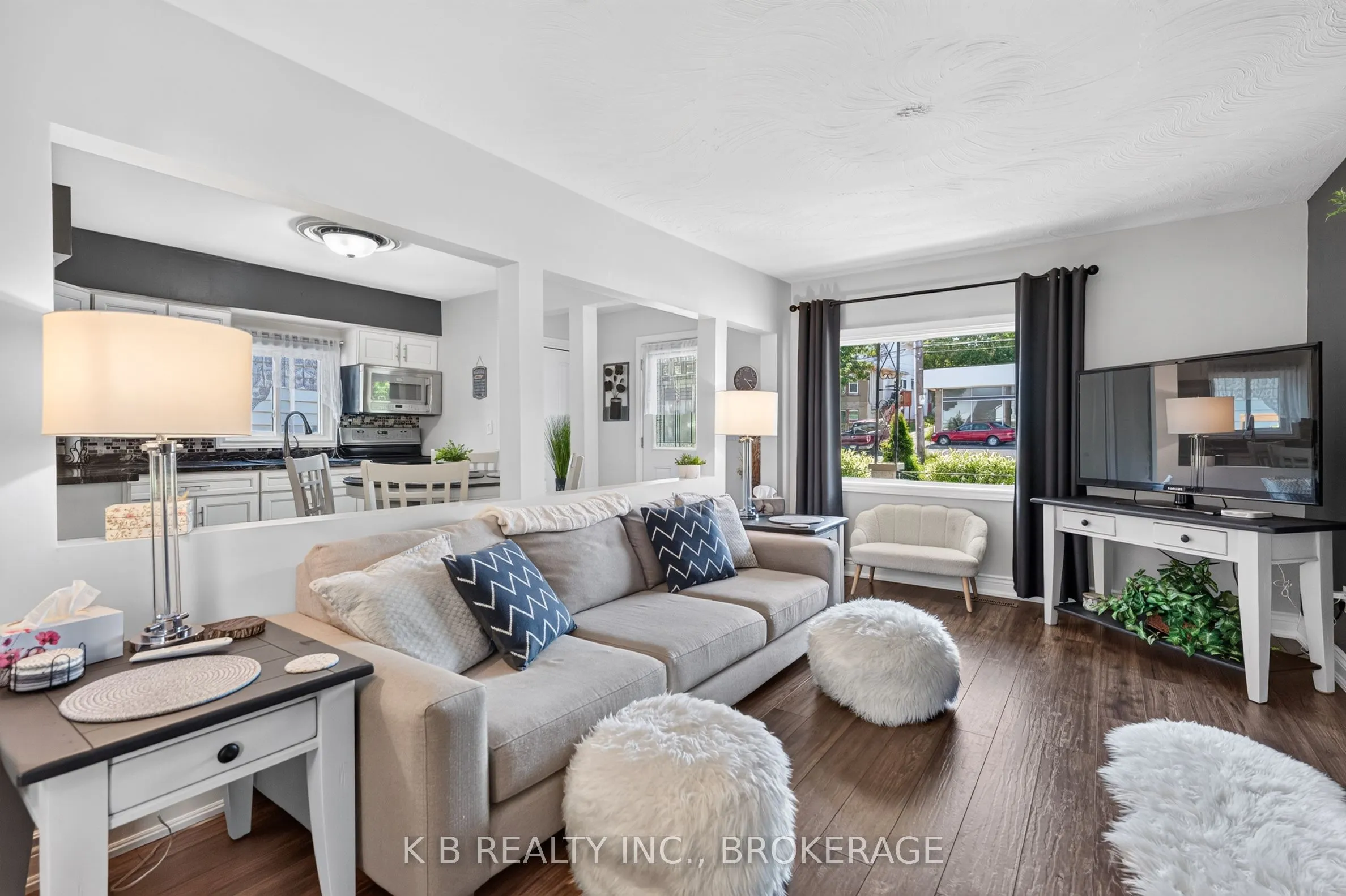 581 Division Street