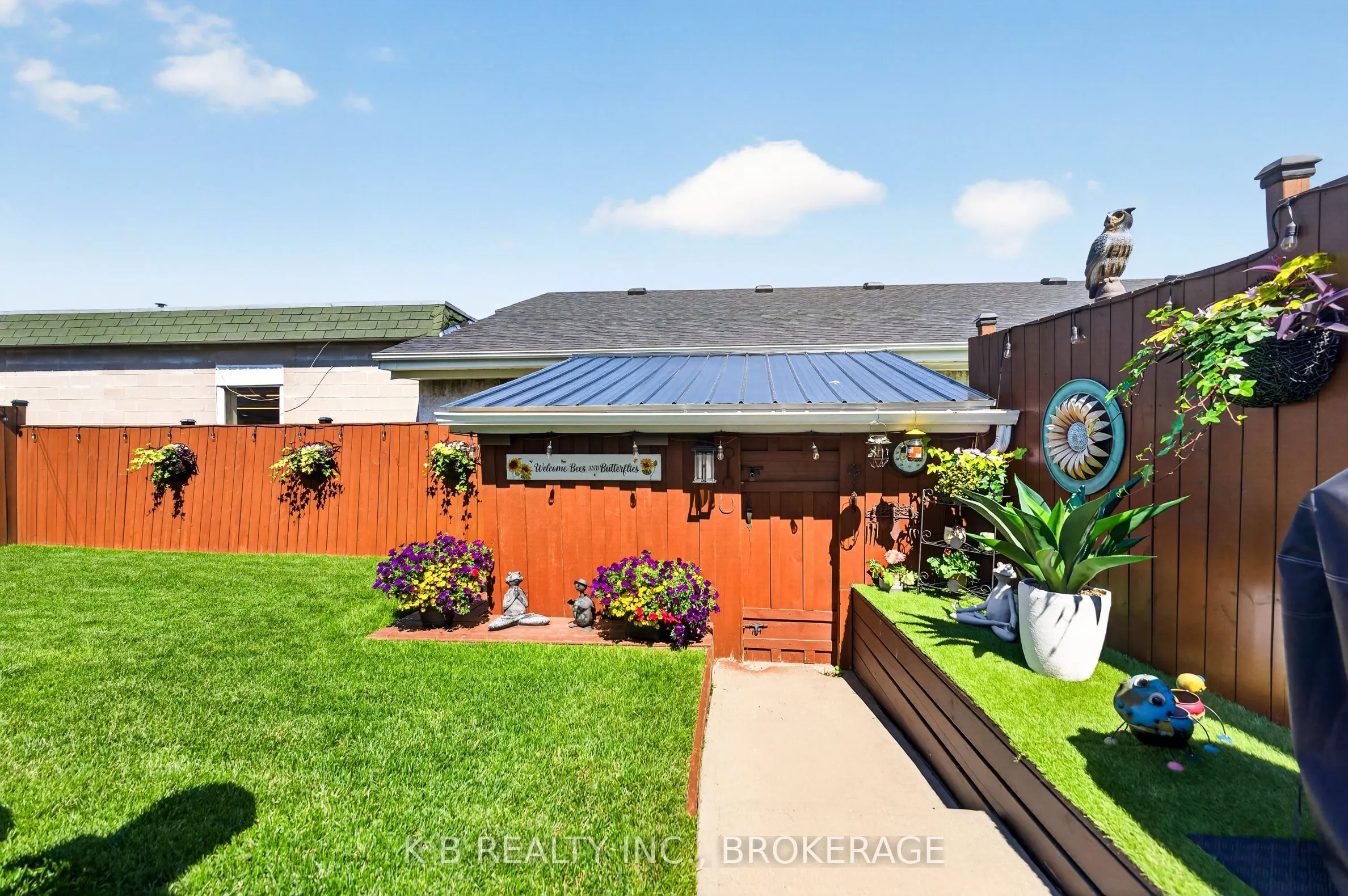 581 Division Street