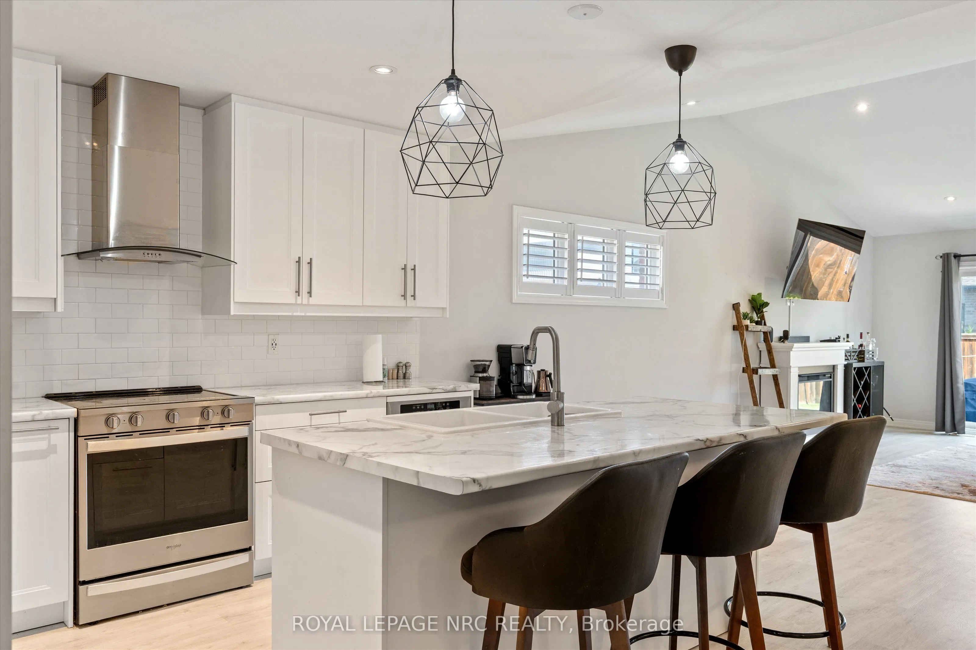141 Acacia Road