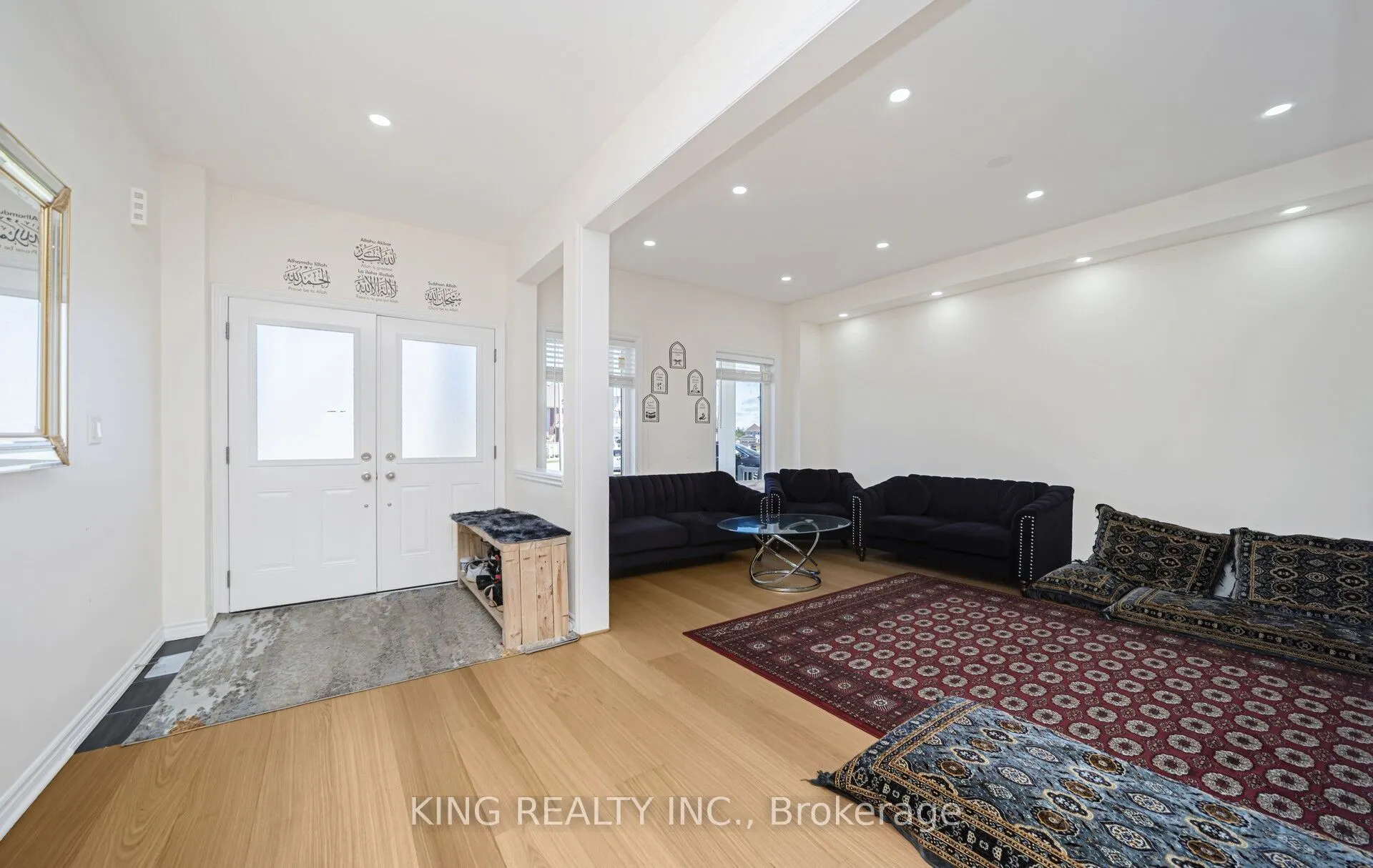 7 Todd Crescent