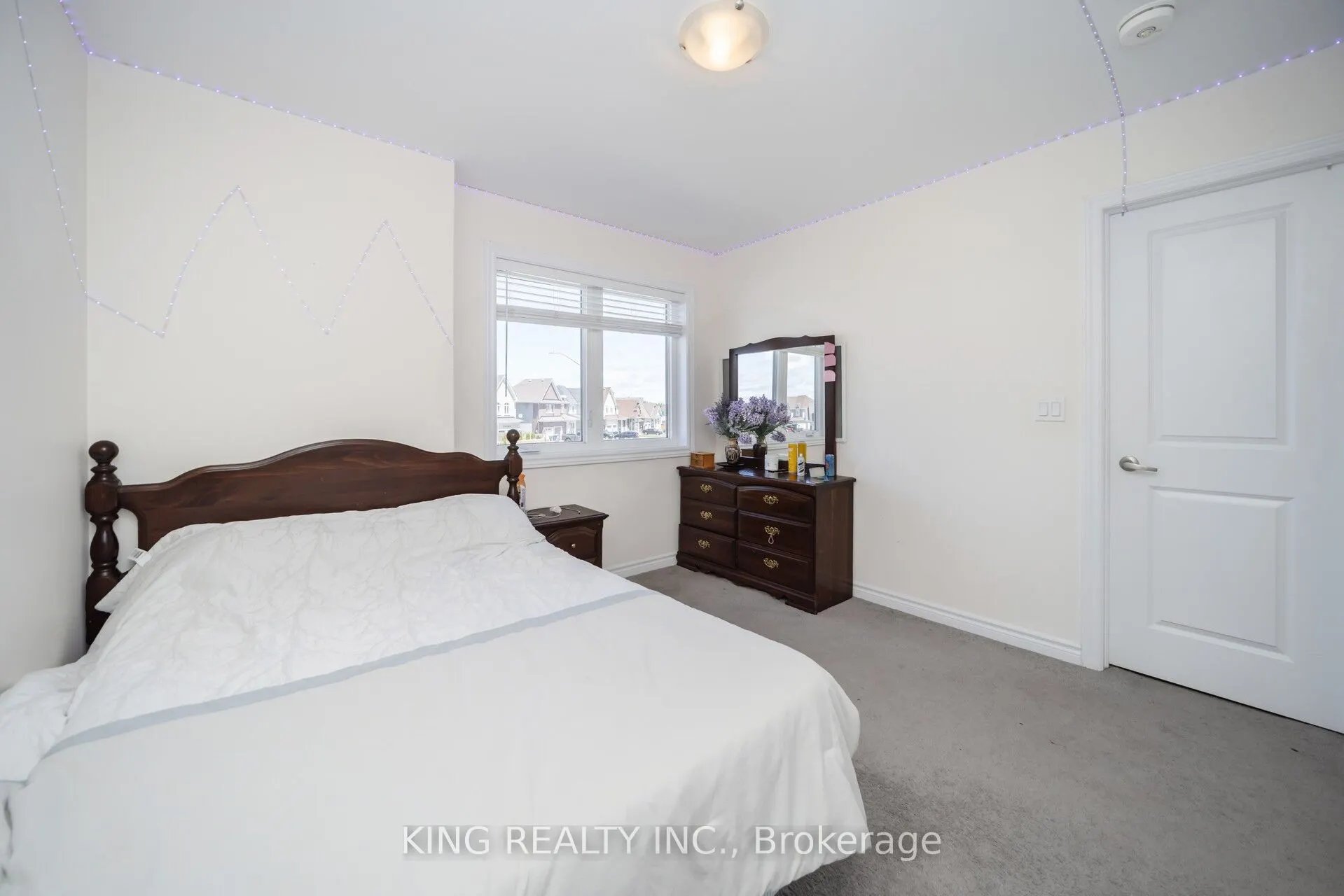 7 Todd Crescent