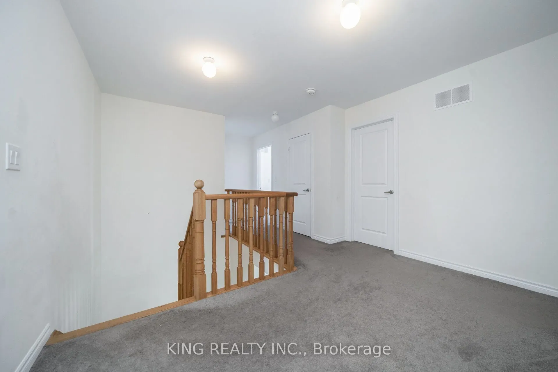 7 Todd Crescent