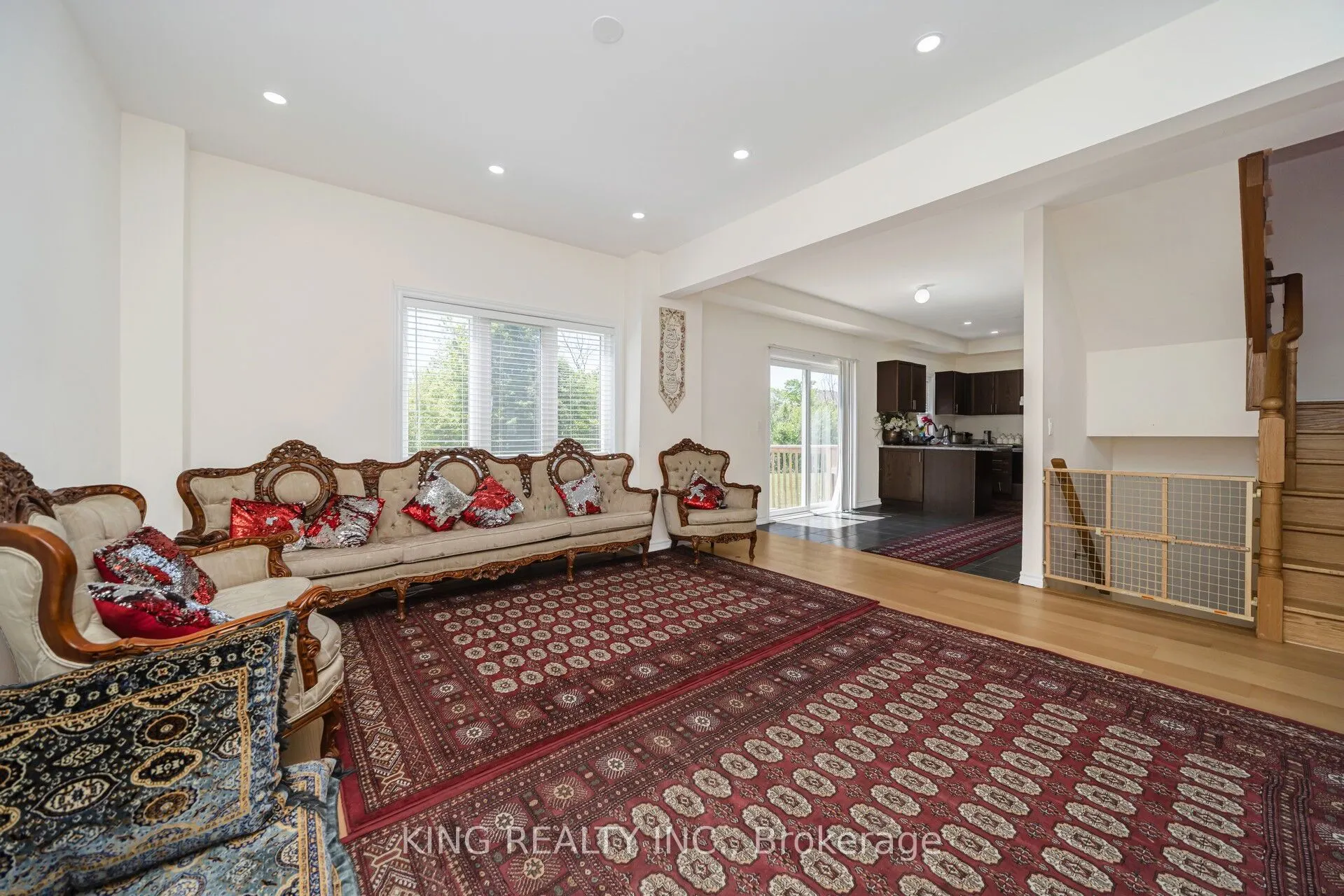 7 Todd Crescent