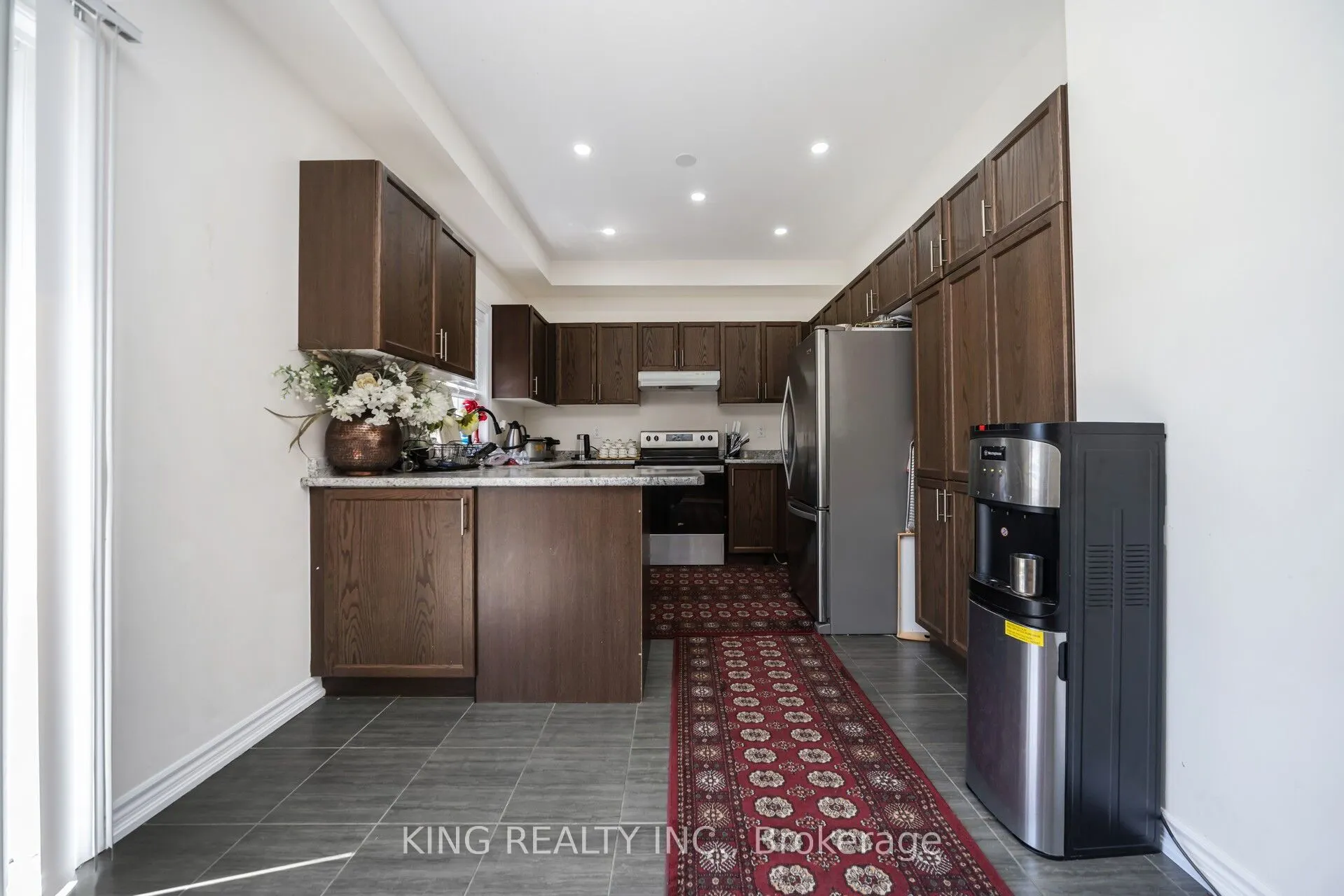 7 Todd Crescent