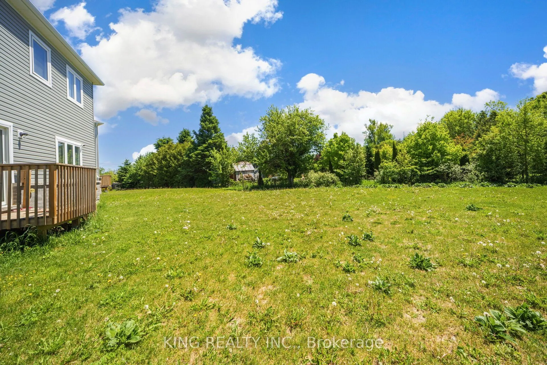 7 Todd Crescent