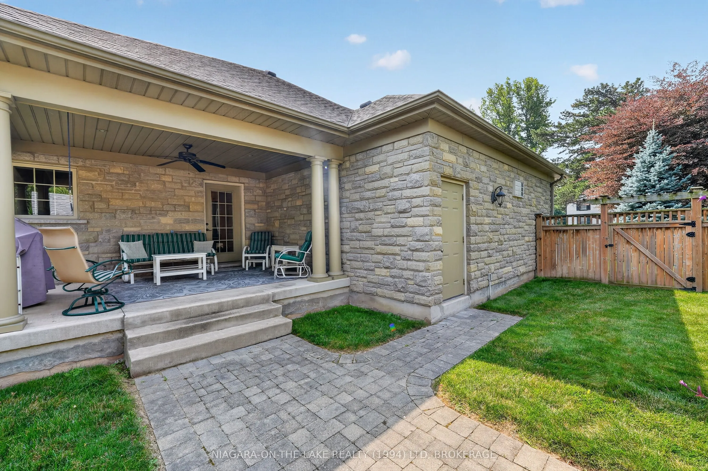 222 Four Mile Creek Road W