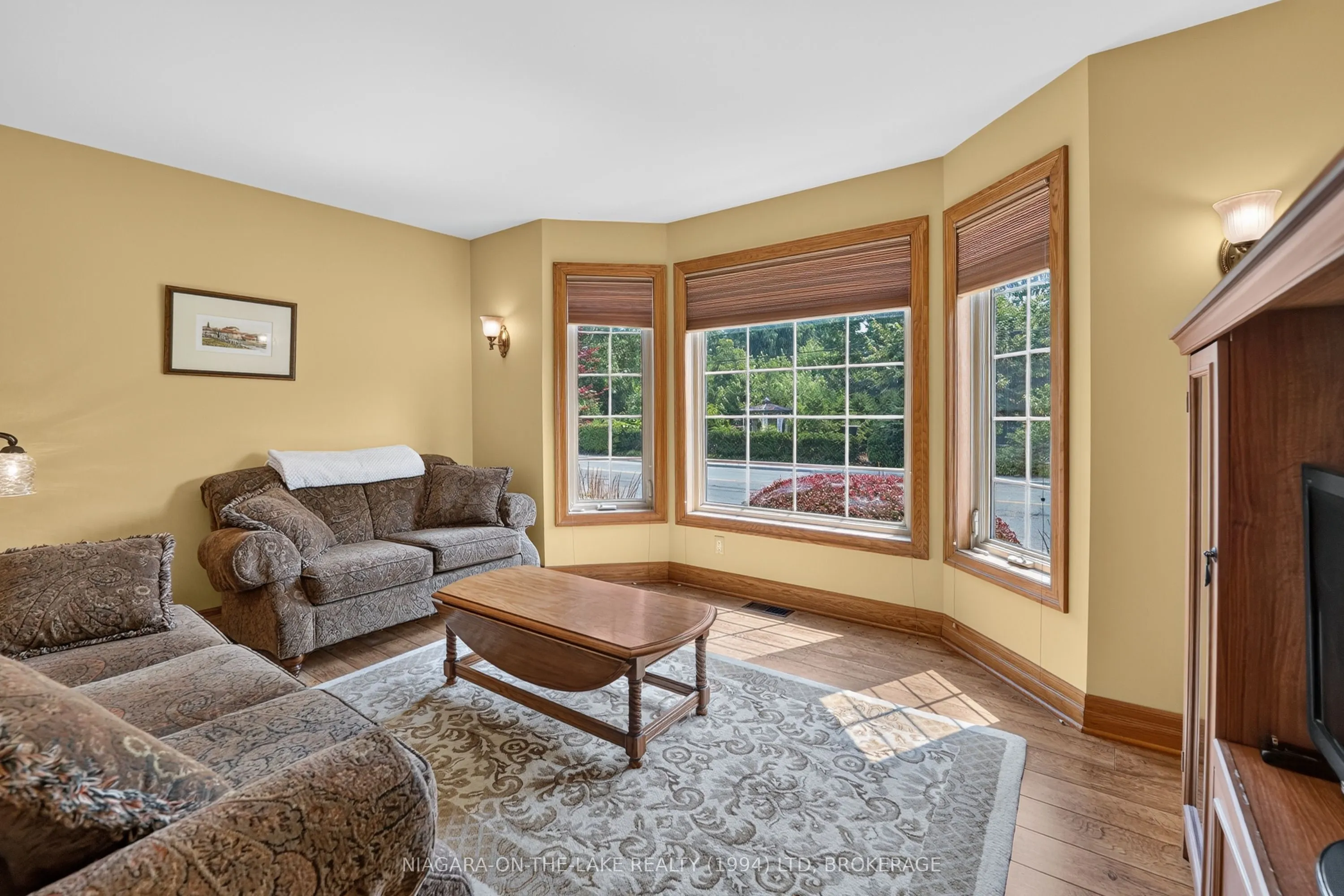222 Four Mile Creek Road W