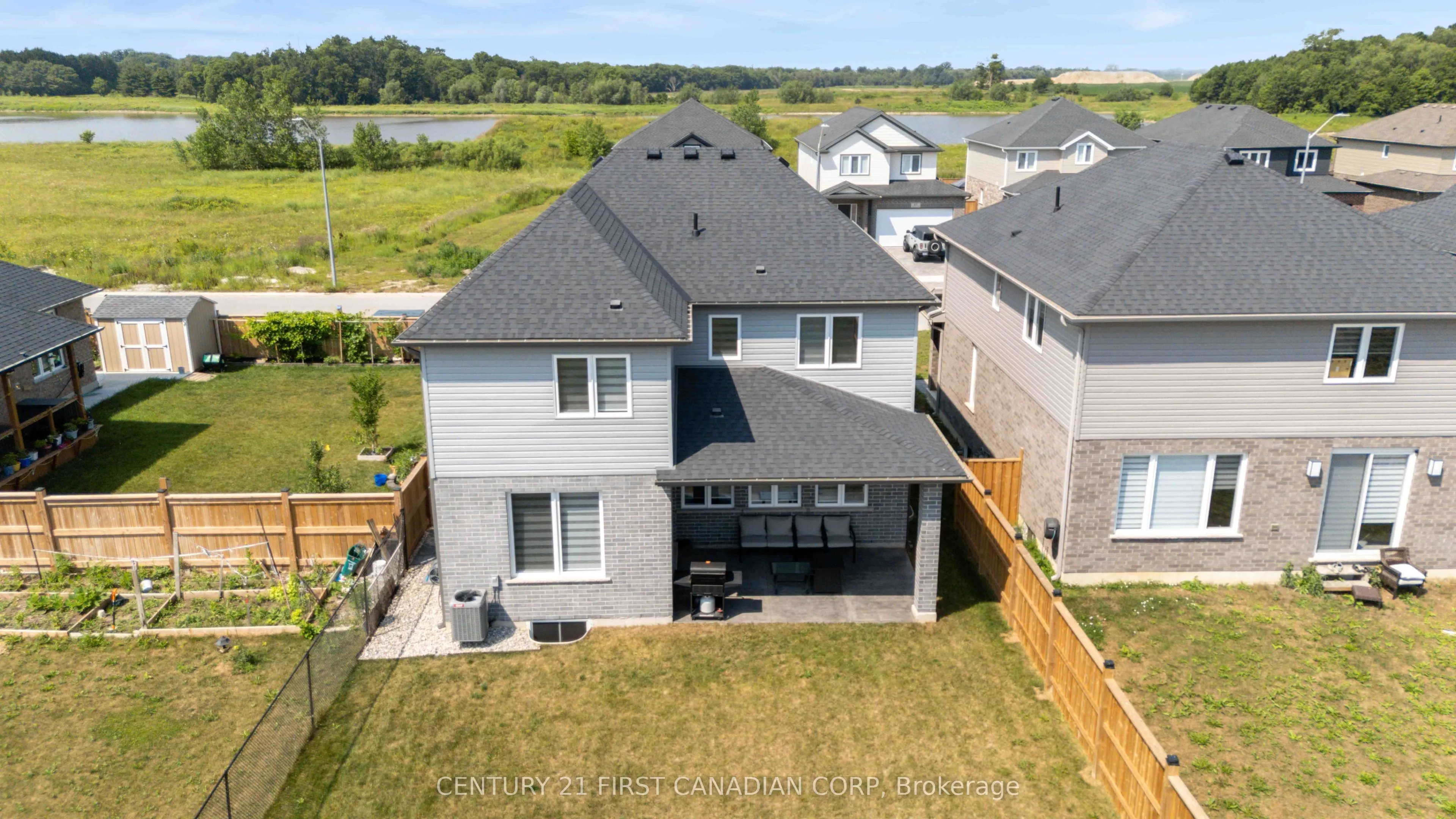 68 Rosina Lane