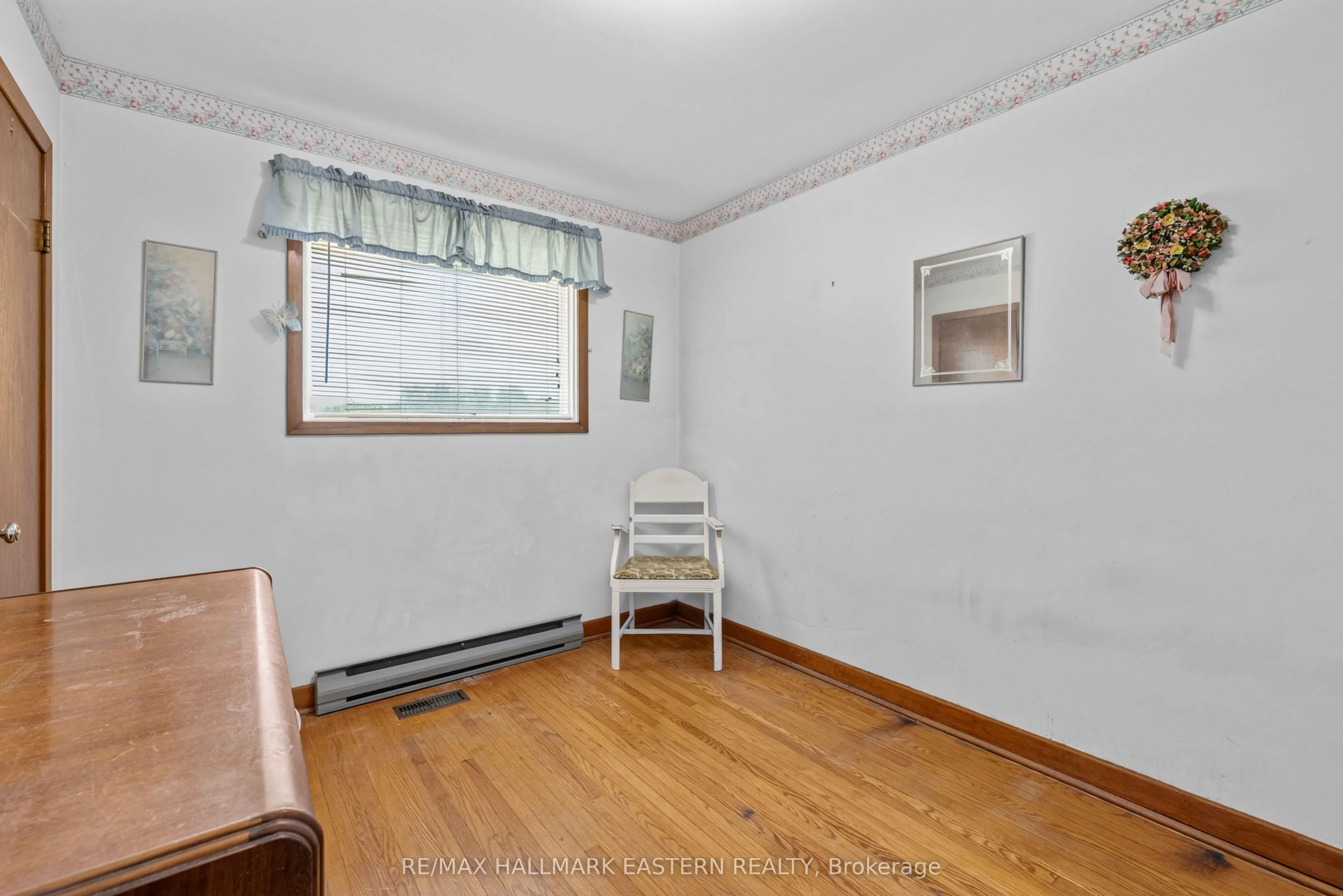 921 Robinson Road