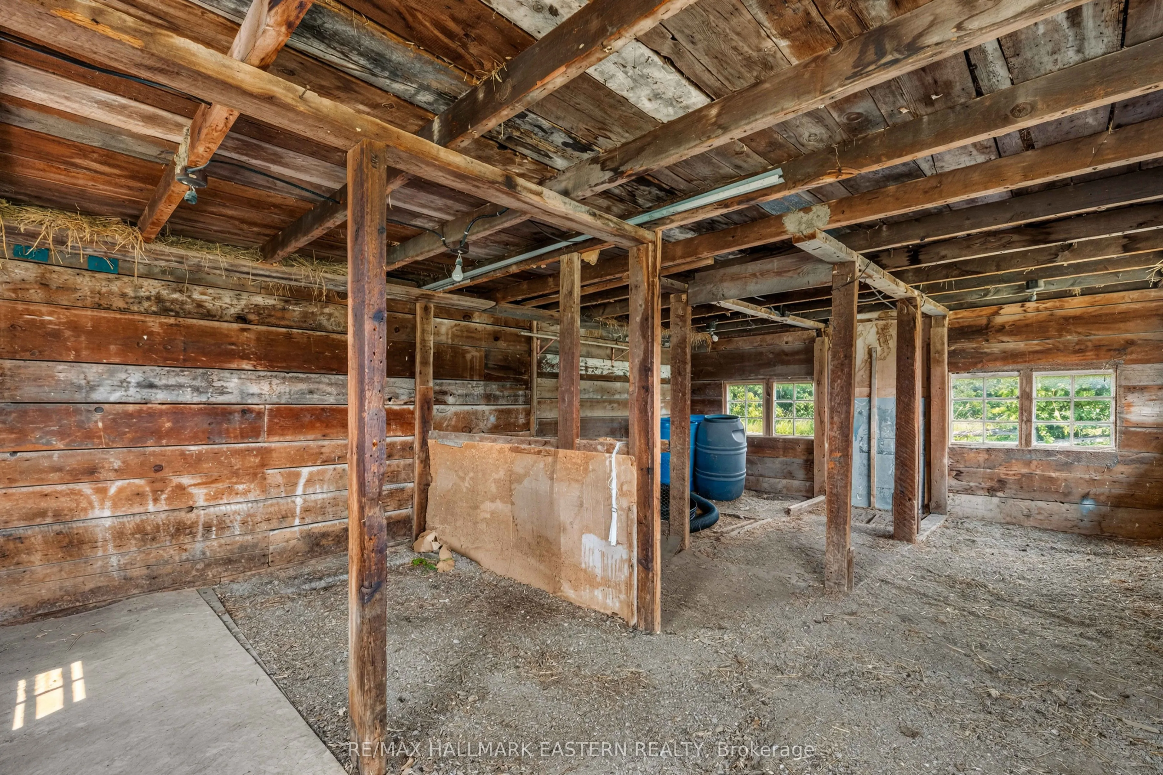 921 Robinson Road