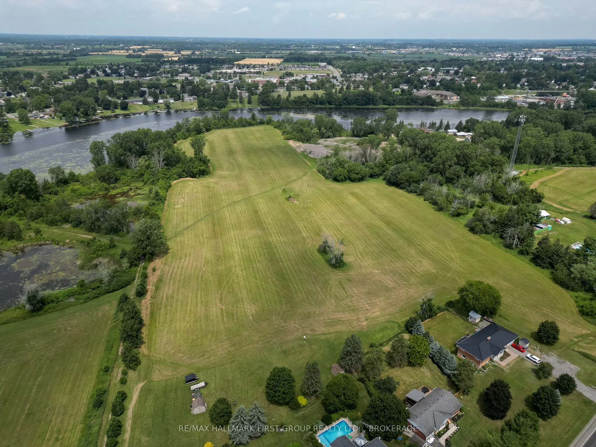 269 River Road