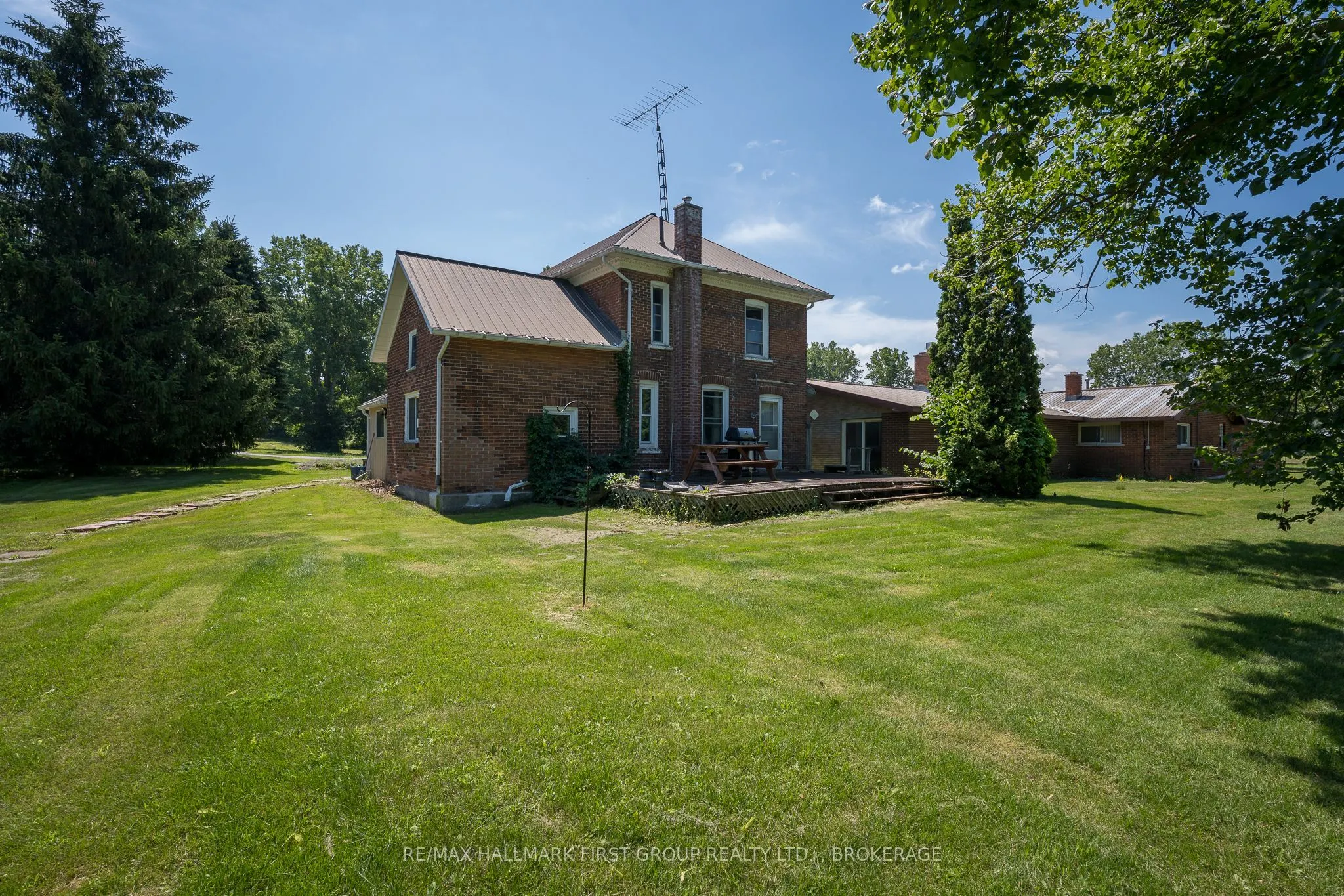 269 River Road