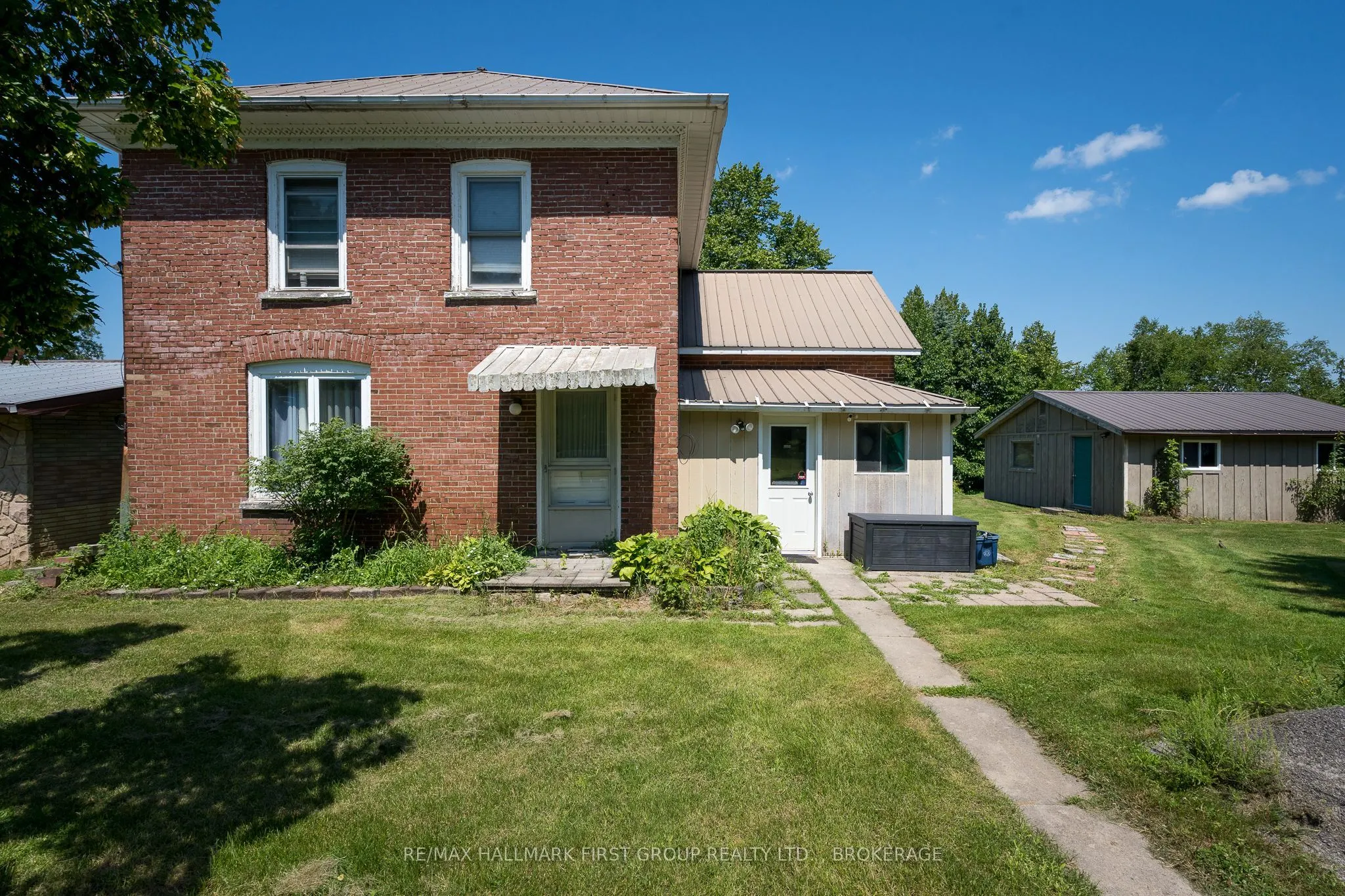 269 River Road