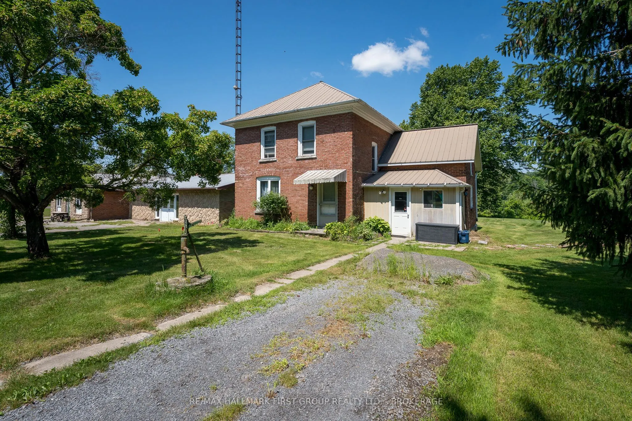 269 River Road