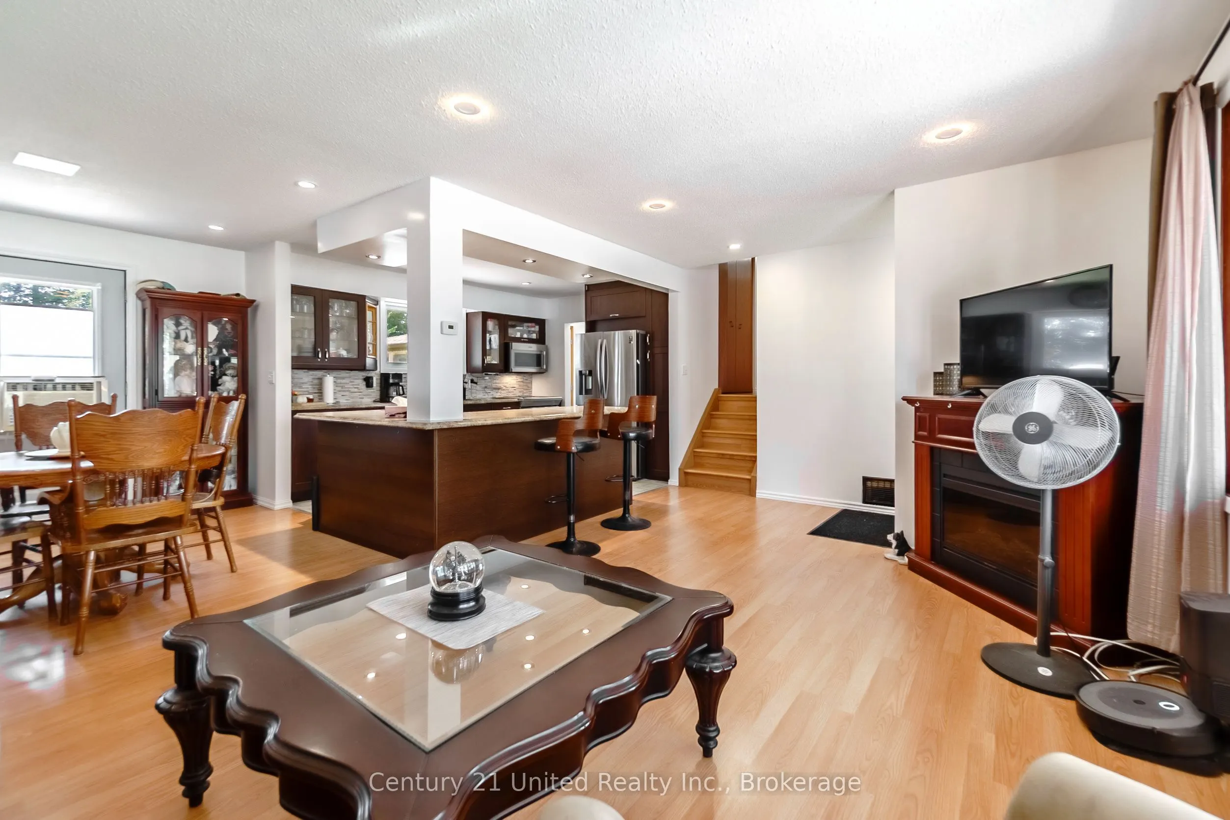 16 Janet Drive
