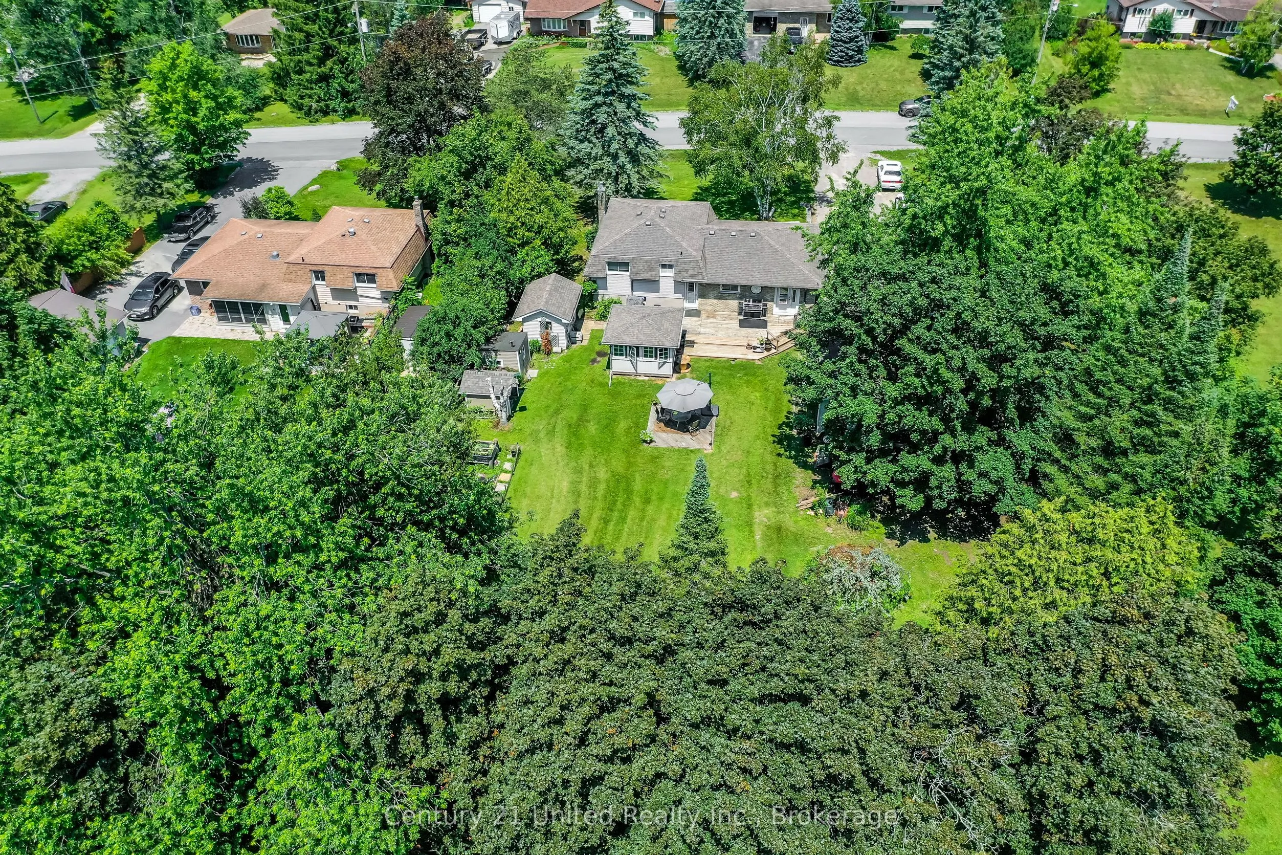 16 Janet Drive