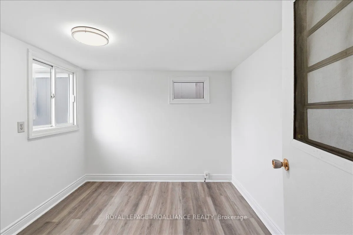 311 Dundas Street E #47