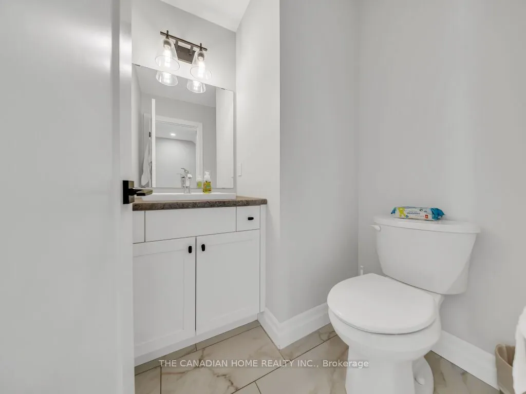 51 Keba Crescent N