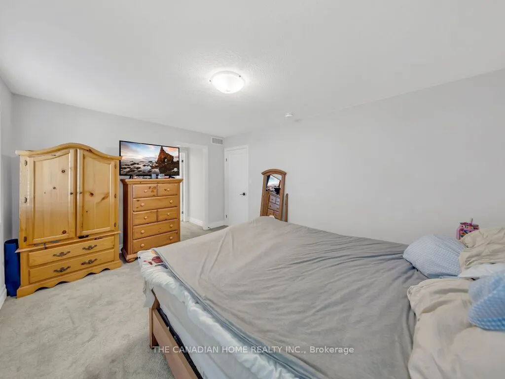 51 Keba Crescent N