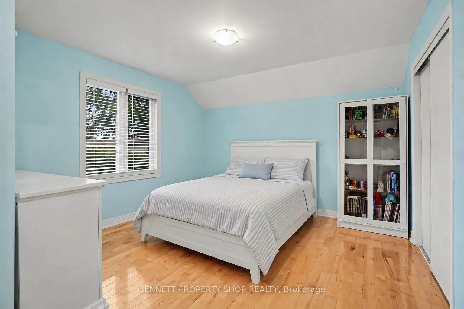 179 Sandra Crescent