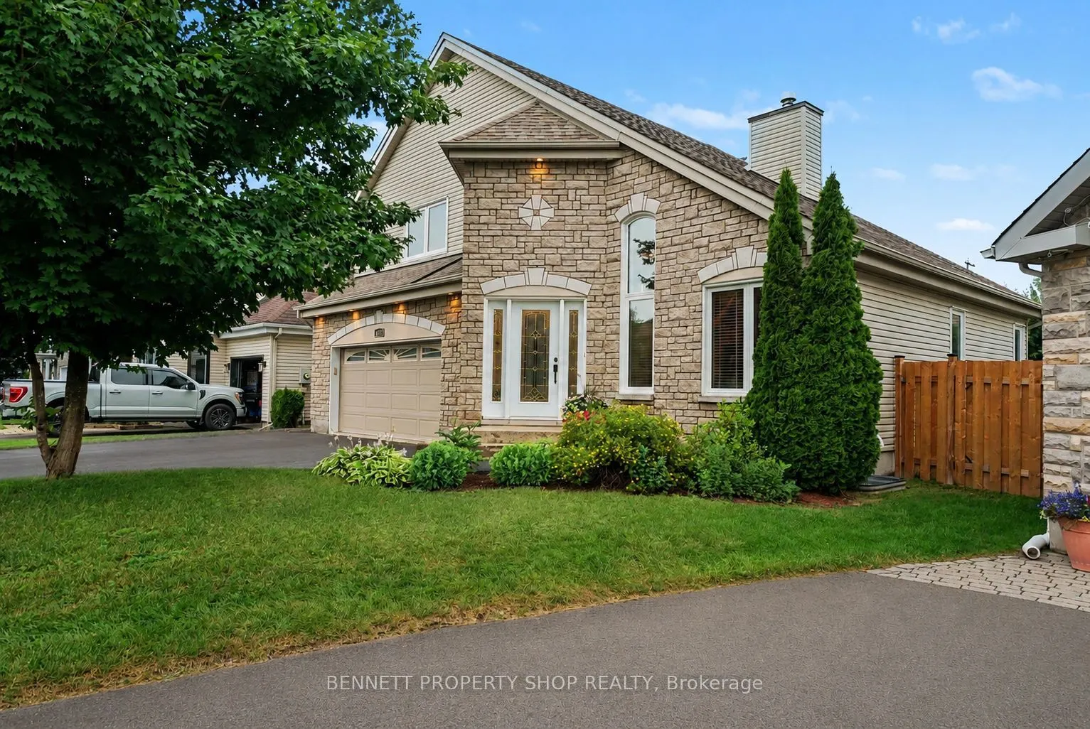 179 Sandra Crescent