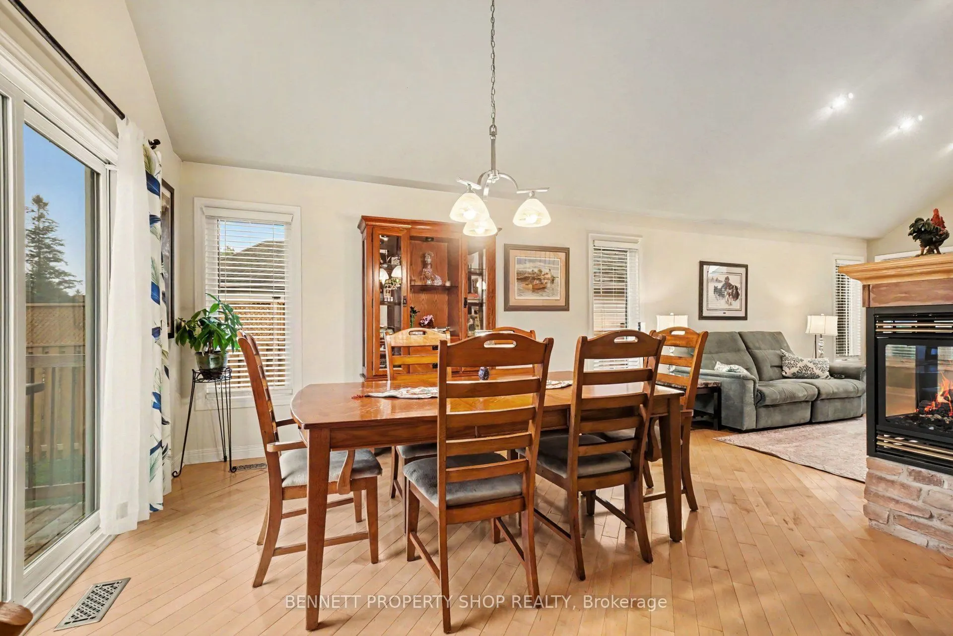 179 Sandra Crescent