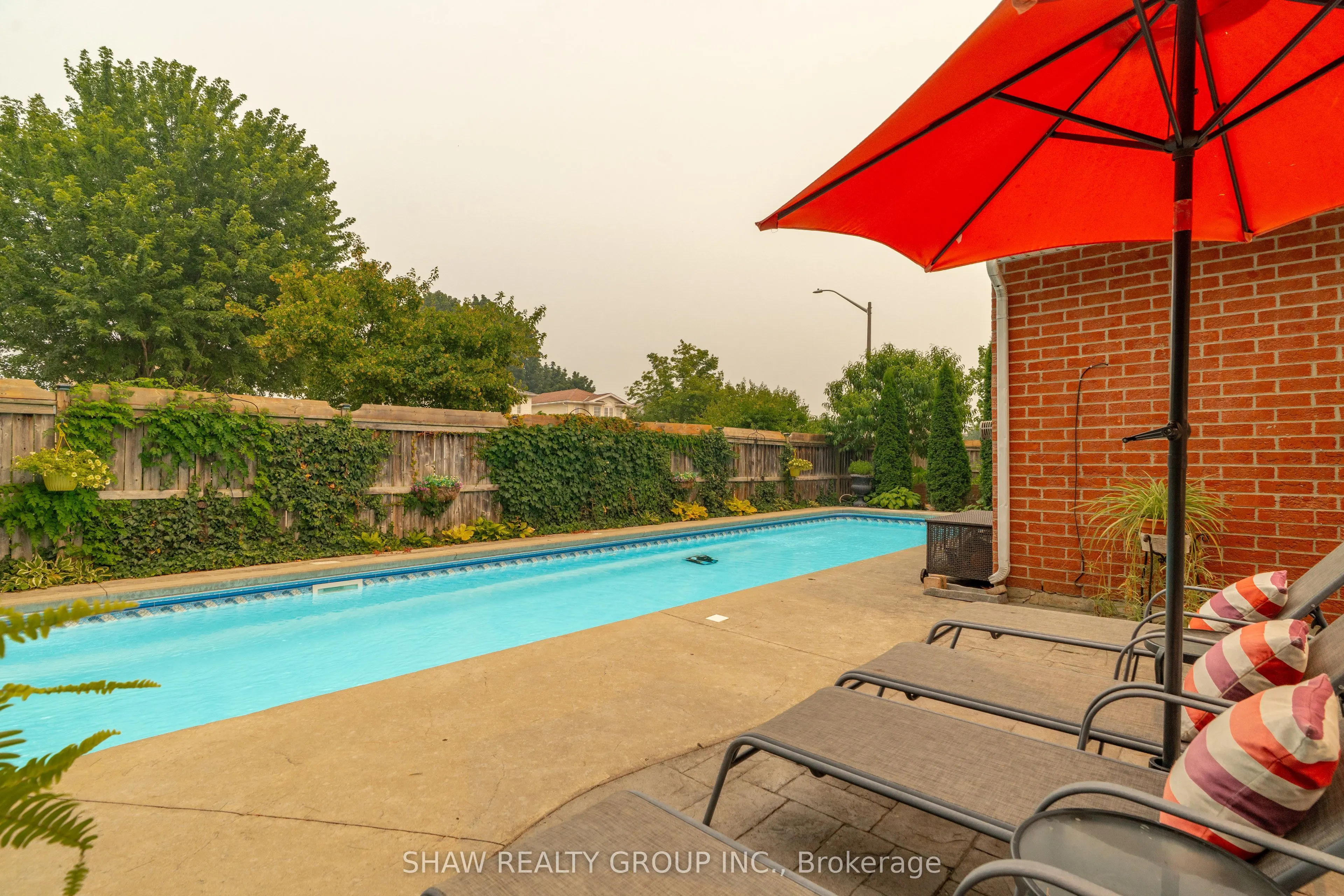 79 Beaverbrook Crescent
