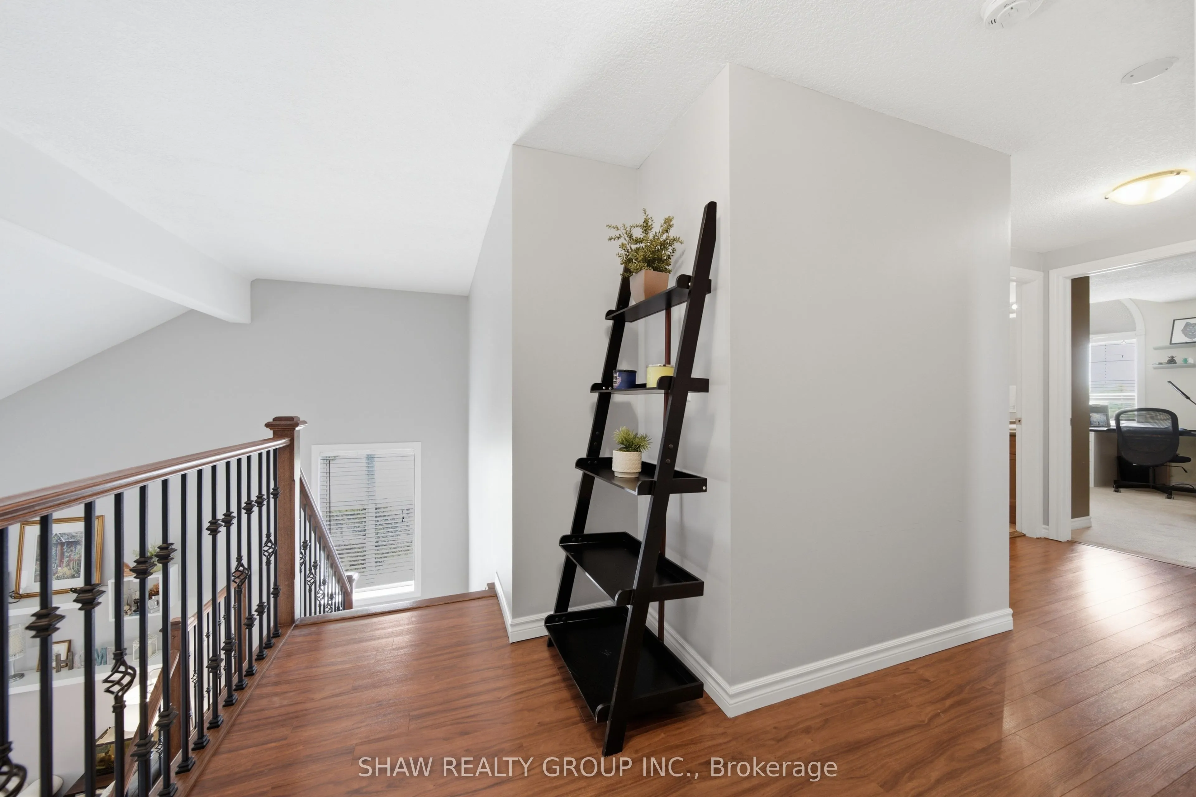 79 Beaverbrook Crescent
