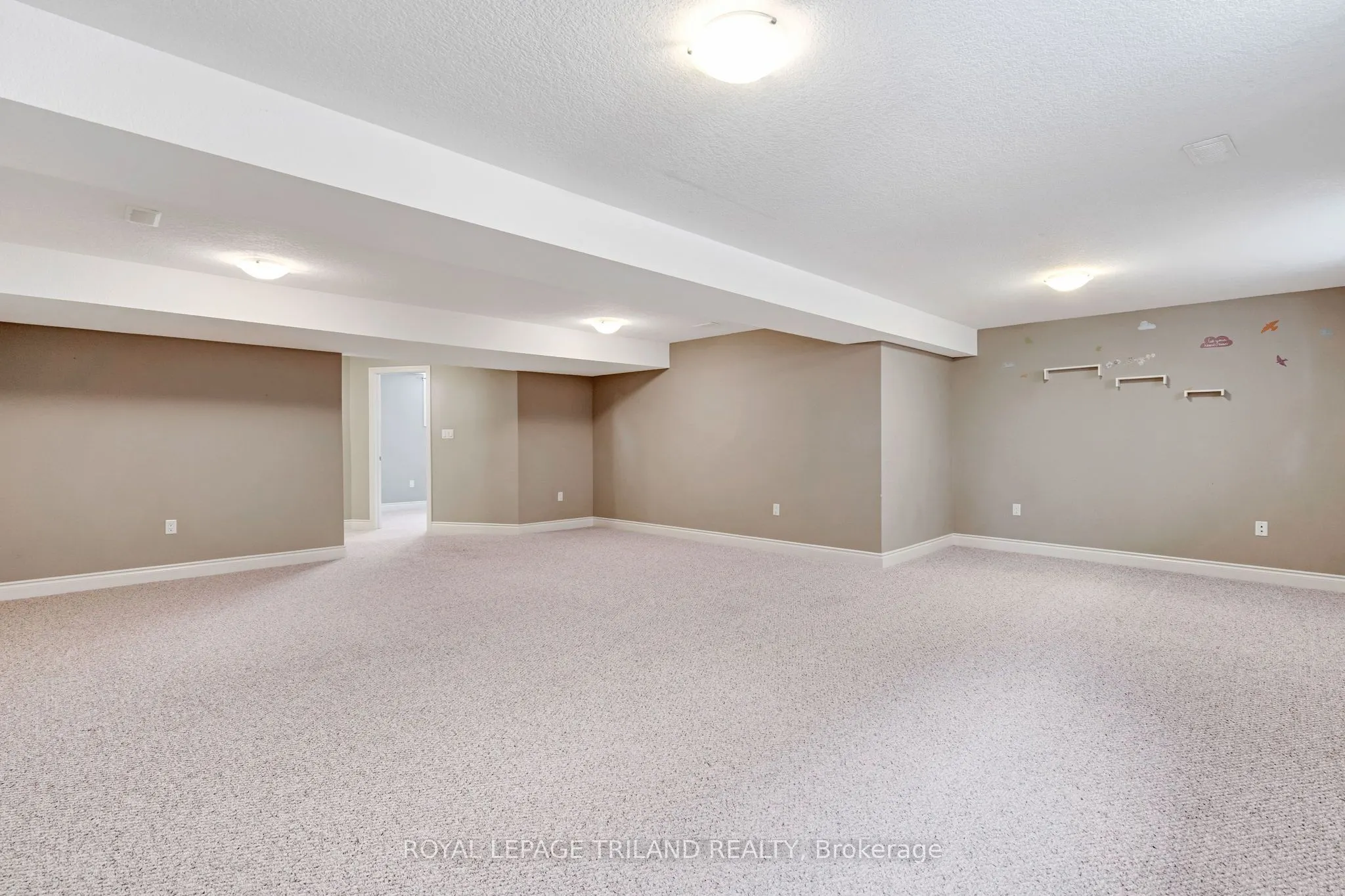35 Cassie Crescent