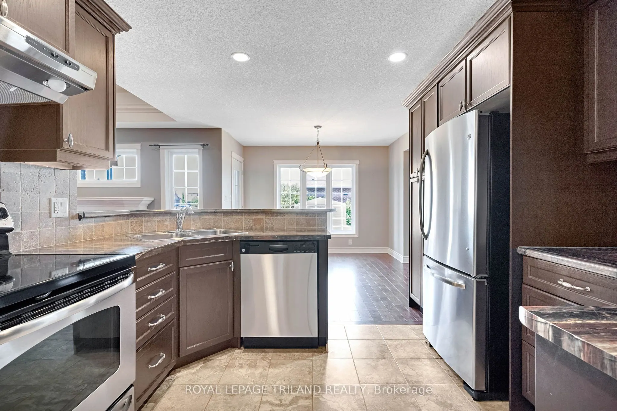 35 Cassie Crescent