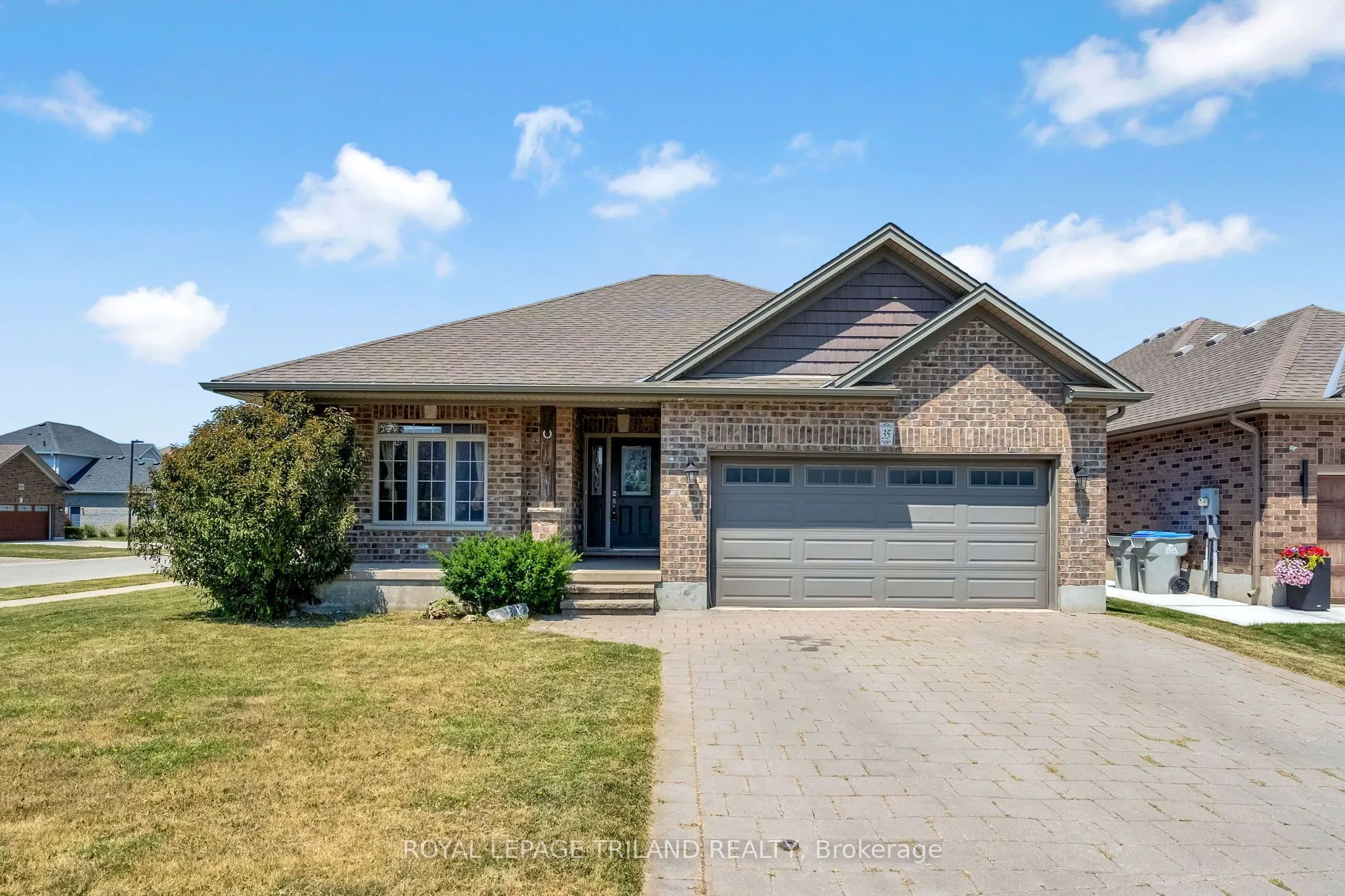 35 Cassie Crescent