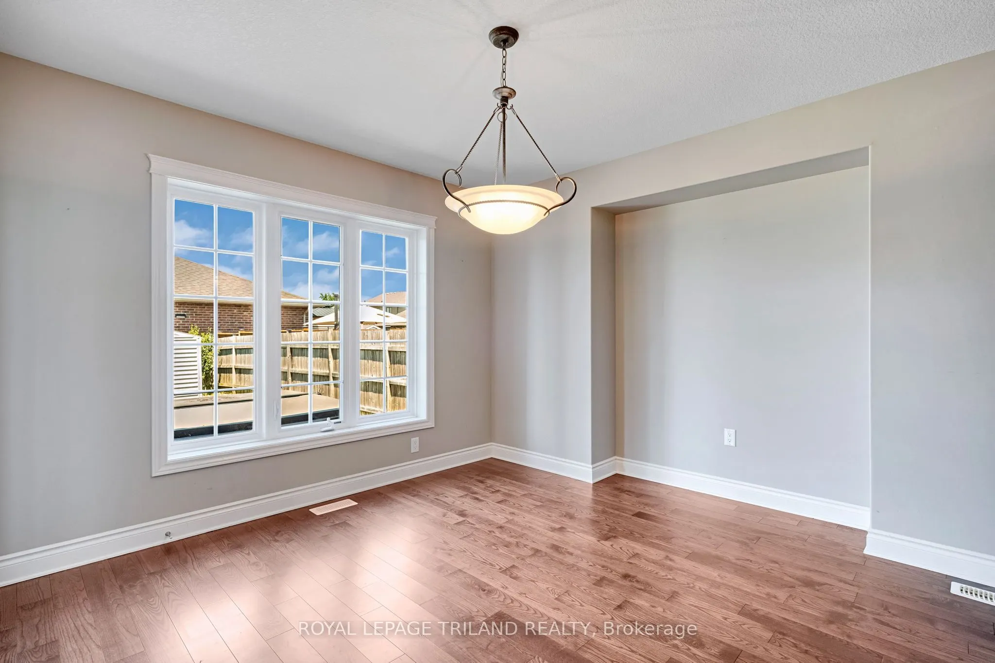 35 Cassie Crescent