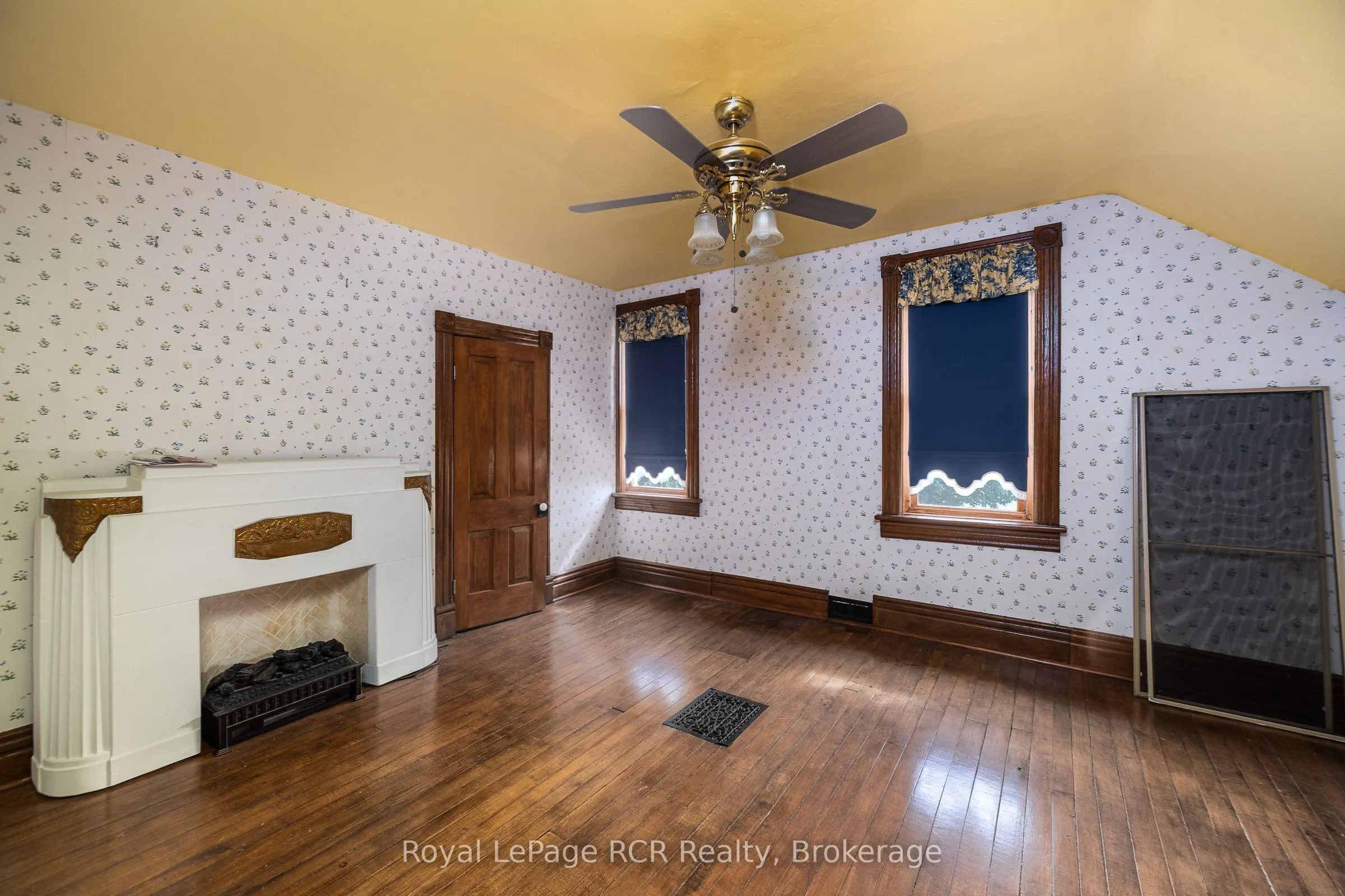 611808 Southgate Sideroad 61
