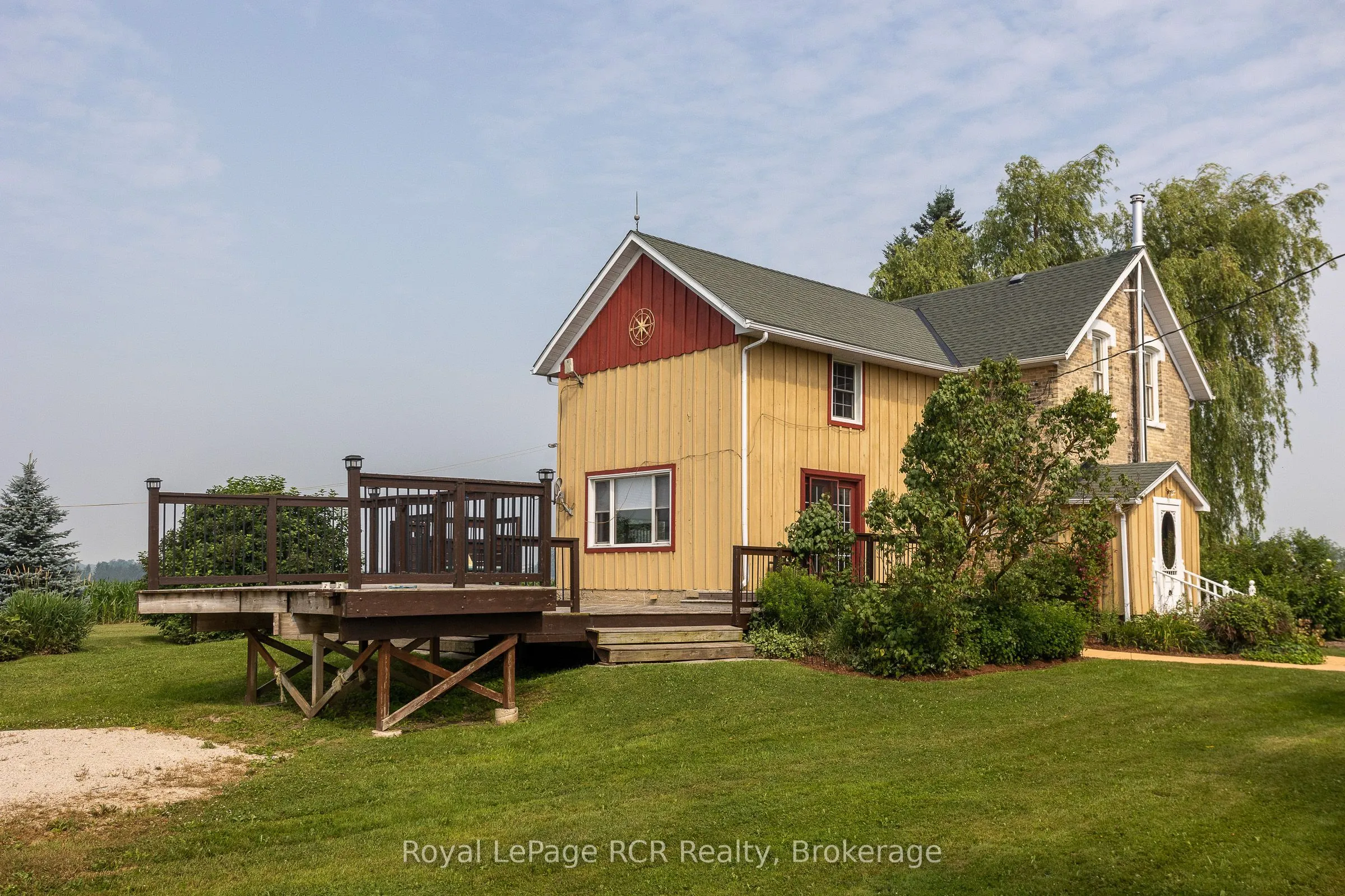611808 Southgate Sideroad 61